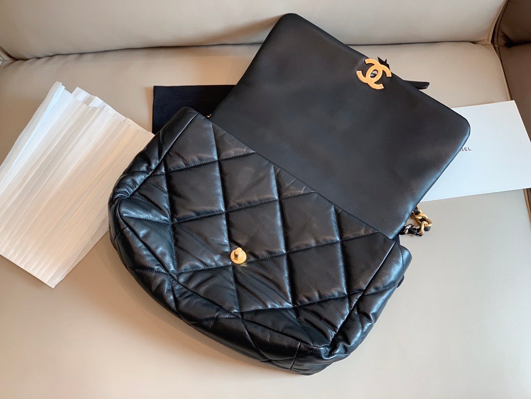 TOP CHANEL 19 Flap Bag Lambskin Maxi 36cm - Black
