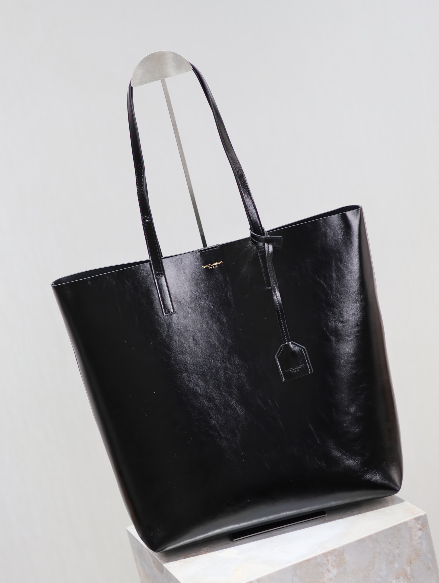 TOP Yves Saint Laurent YSL Wax leather Shopping Tote Bag 32.5×35×10.5cm - Black