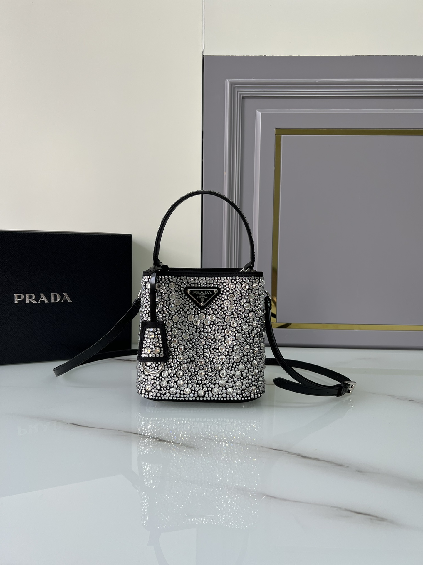 Top PRADA Crystal Bucket Bags 15x16x9.5cm - Two Colors