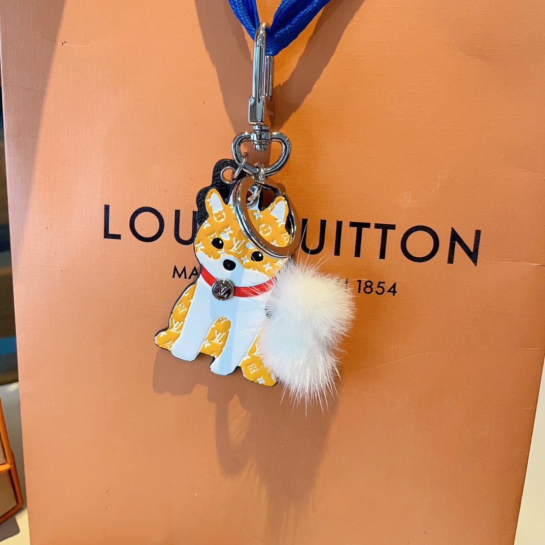 TOP Louis Vuitton LV Shiba Inu Mink Hair Ball Keychain