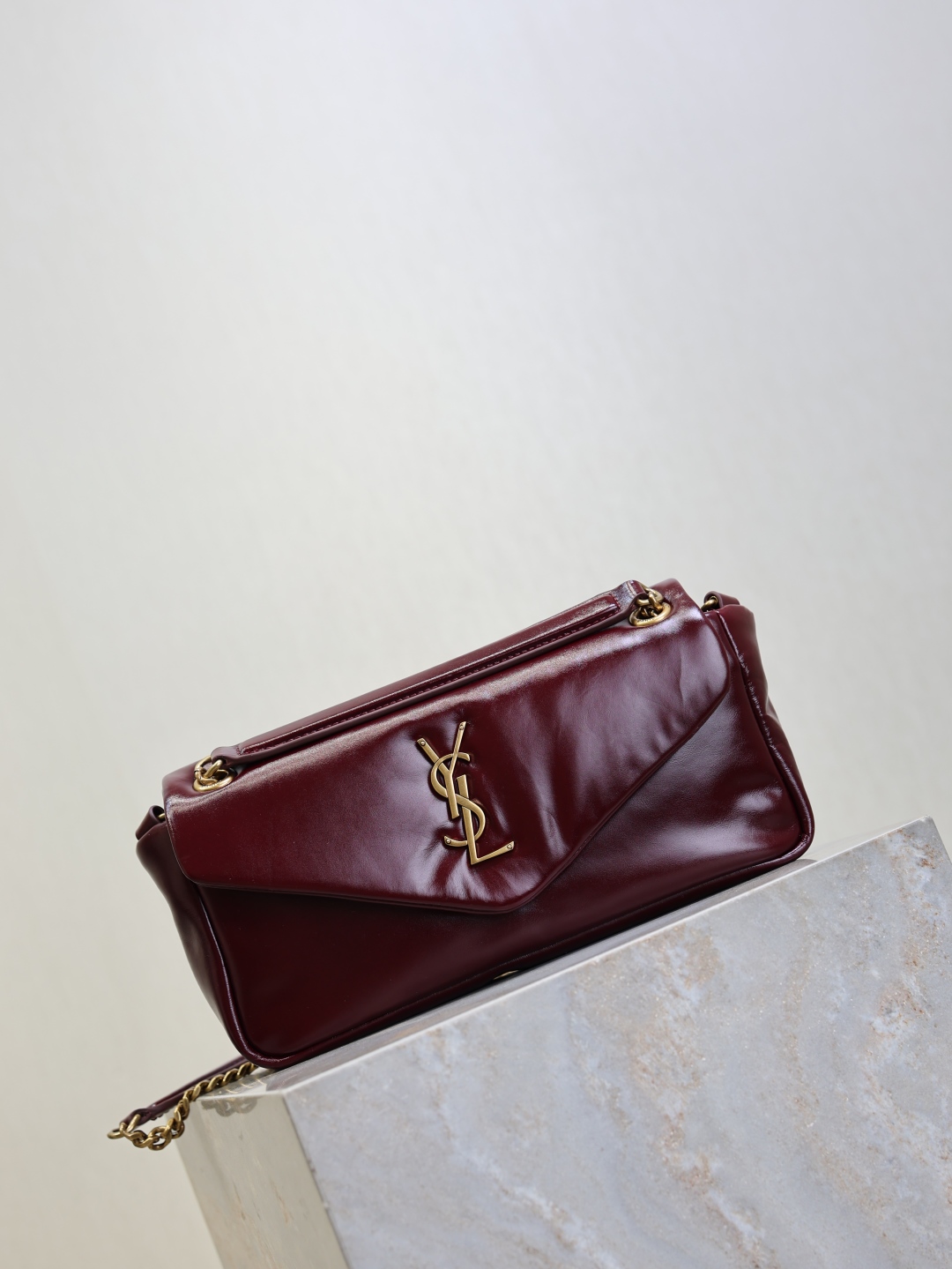 TOP Yves Saint Laurent YSL Calypso Lambskin Chain Bag 26 × 14 × 7 cm - Dark Red