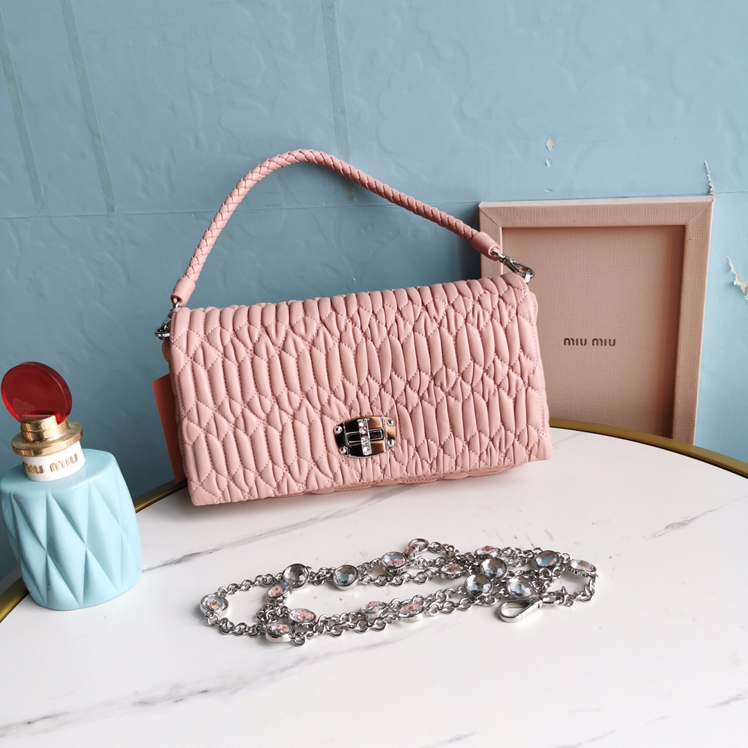 TOP Miu Miu Lambskin Crystal Chain Bag 22 *4.5*12cm - 3 Color