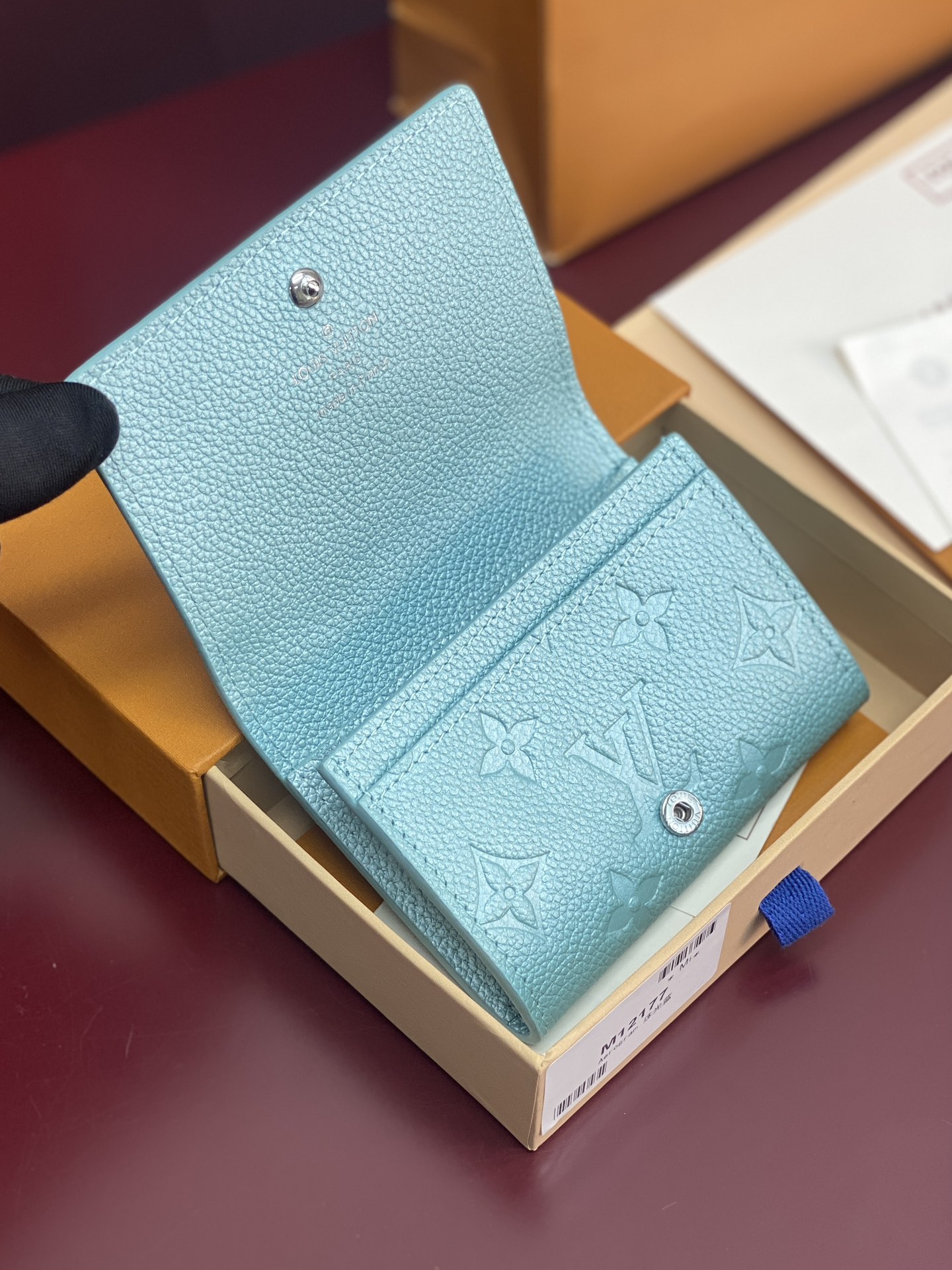 TOP Louis Vuitton LV Ski Card Holder 10.5x8x1cm - Pearlescent Blue