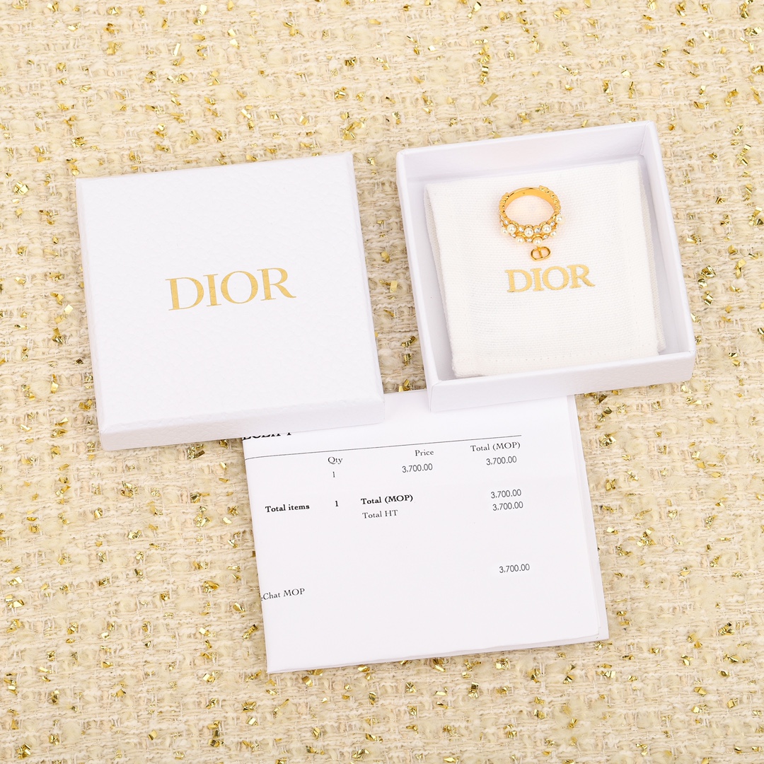 TOP Christian Dior CD Ring