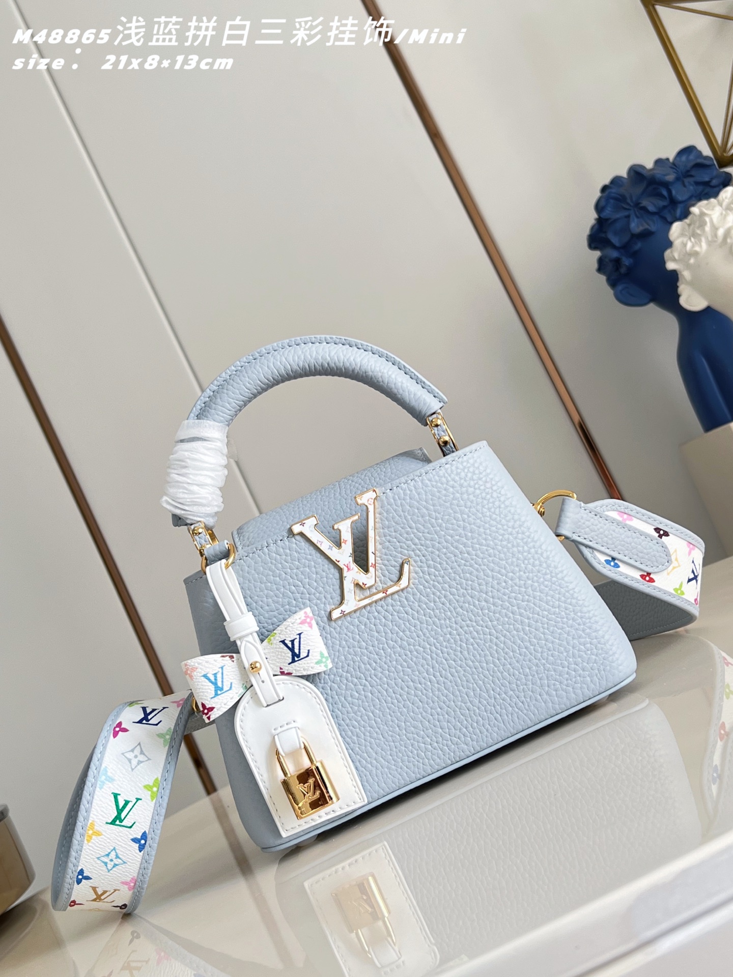 TOP Louis Vuitton LV Capucines Bag 21cm/27cm - Light Blue