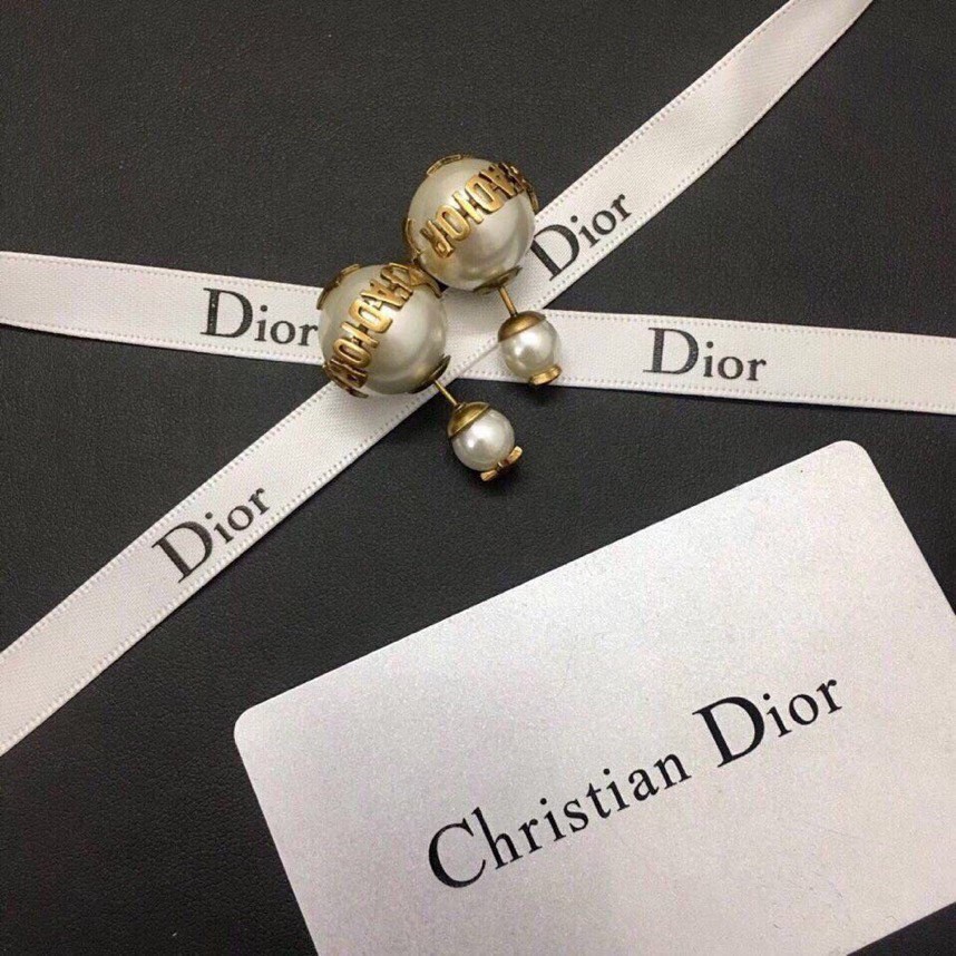 TOP Christian Dior classic white pearl logo earrings - Gold