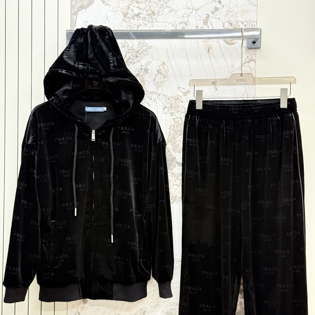 TOP Prada Hooded Jacket + Pants Set - Black