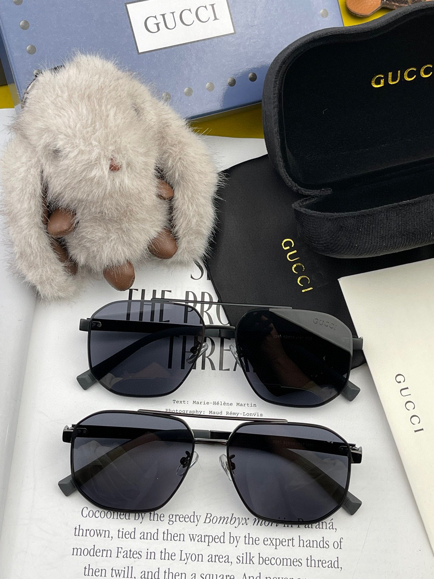 TOP GUCCI Men And Women Polygonal Sunglasses - 2 Colors