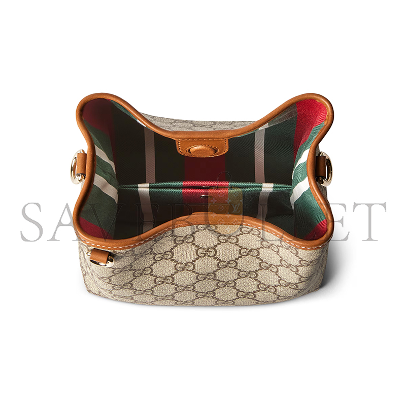 GUCCI GG EMBLEM SMALL BUCKET BAG 815118 (20.5*18*11.5cm)