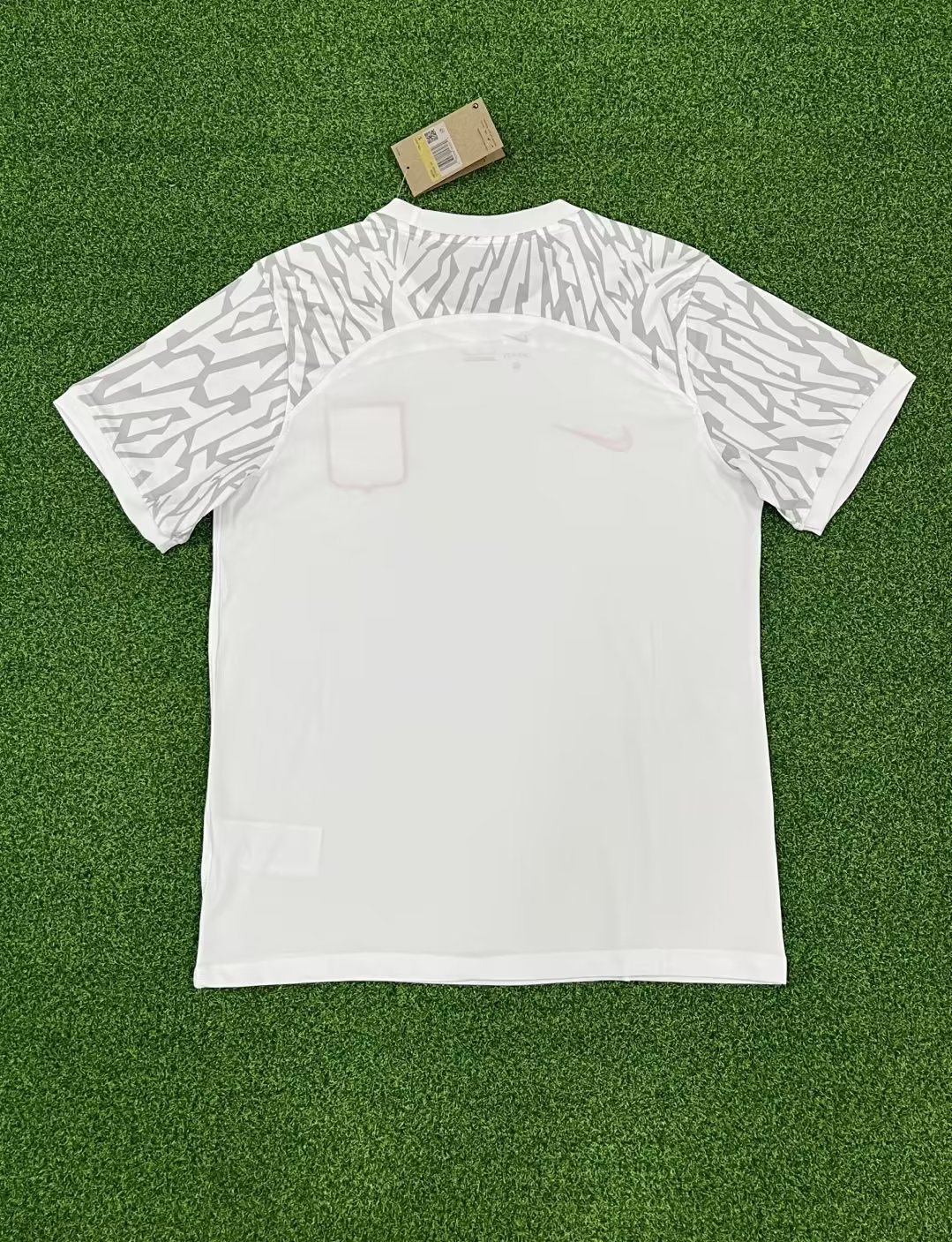 2425 Poland Home   jersey...Player embroidery version