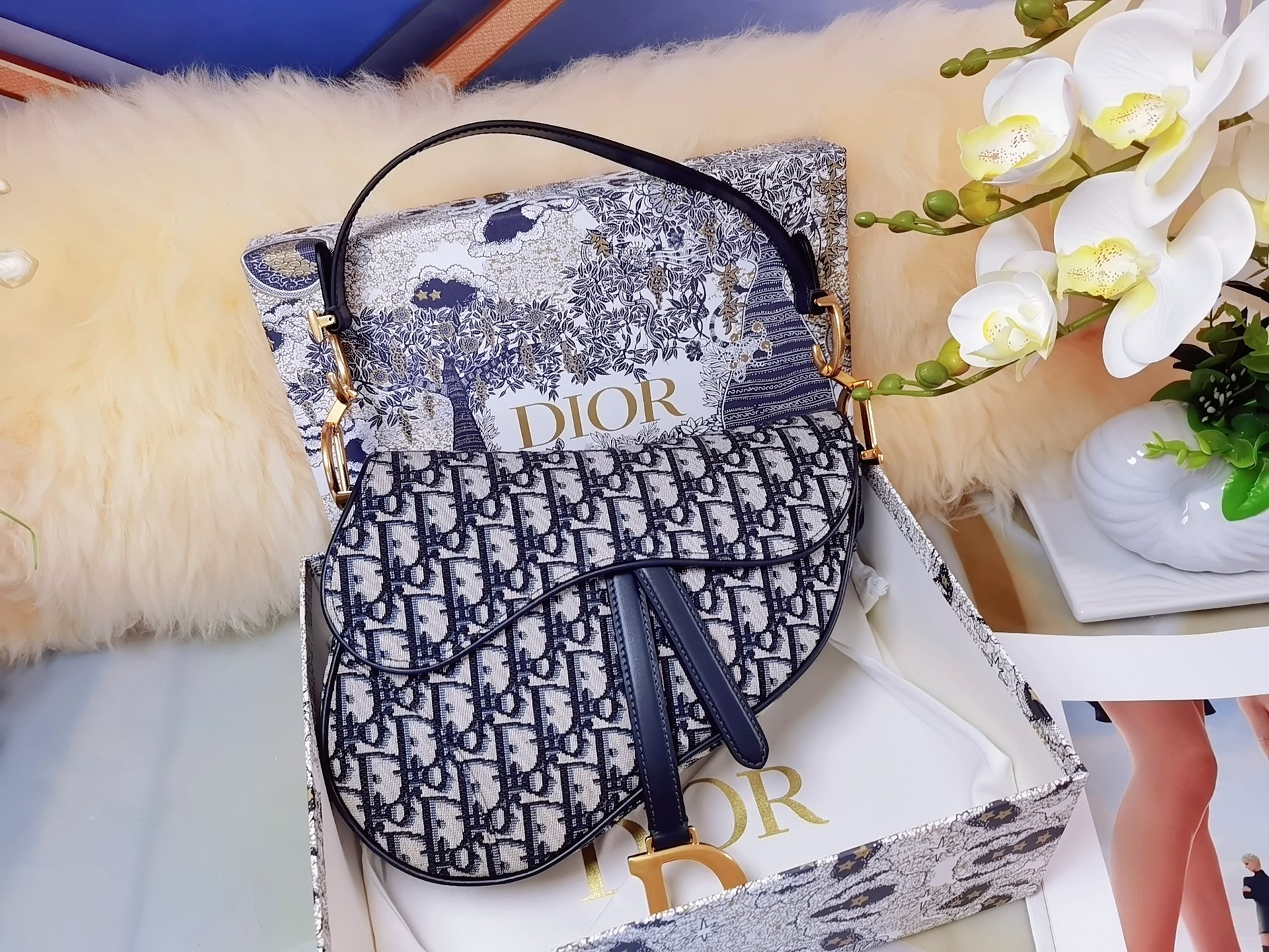TOP Christian Dior Saddle Bag with Strap Jacquard 25.5 x 20 x 6.5cm - GHW