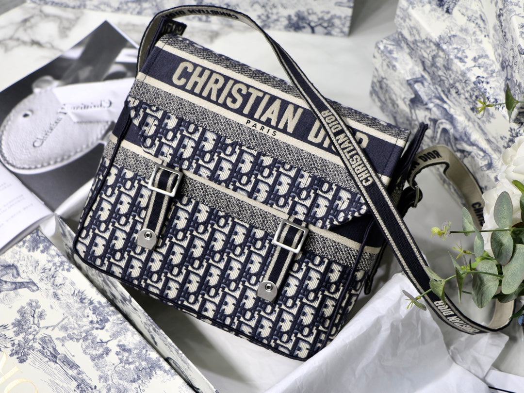 TOP Christian Dior Camp Oblique Bag Medium - Deep Blue
