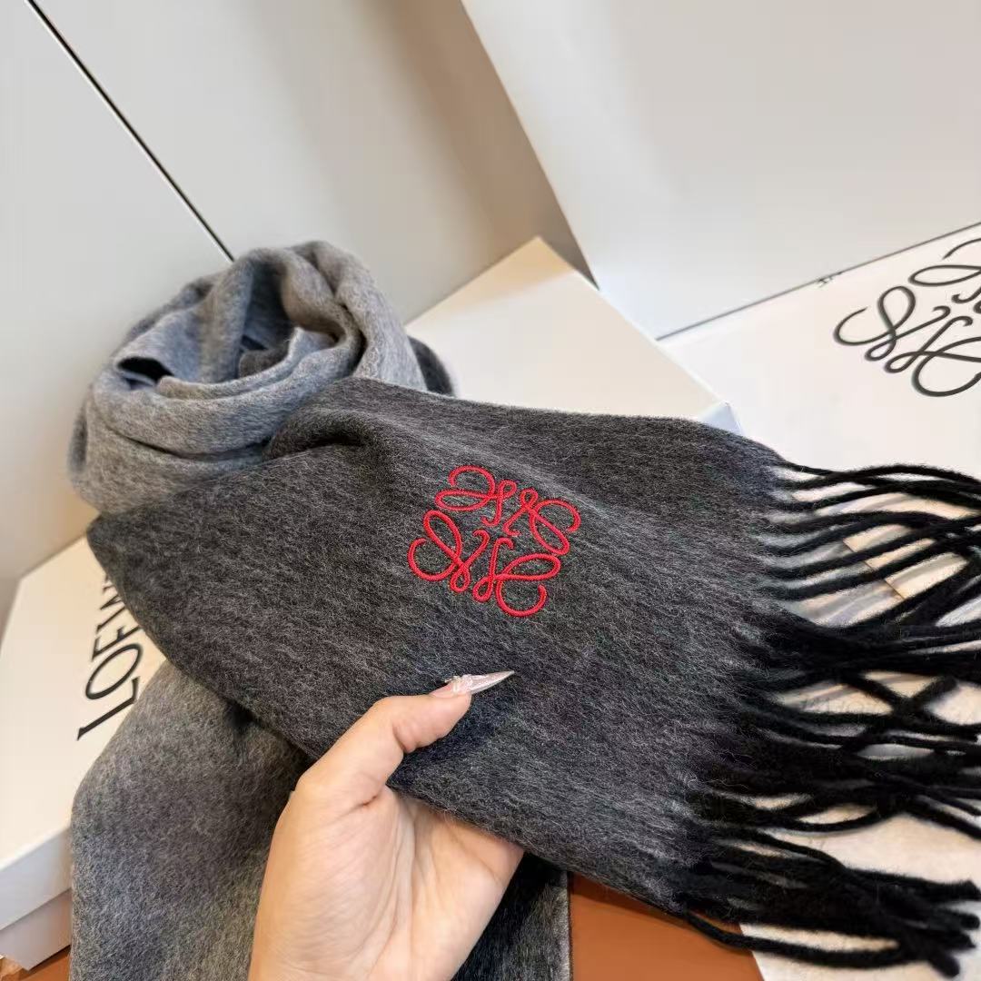 Loewe Cashmere scarf (Replica)