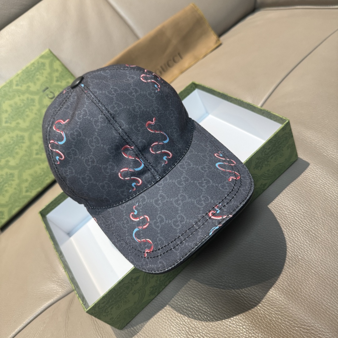 TOP GUCCI Baseball Hat - 4 Colors