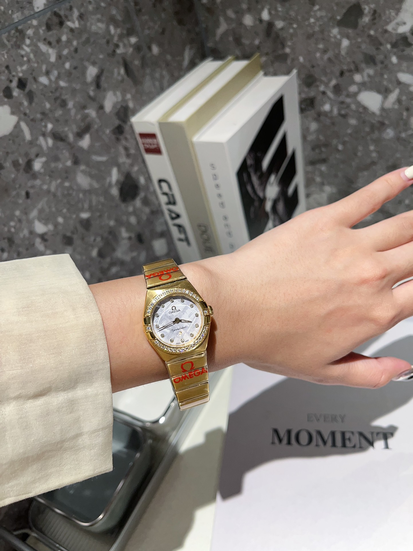 TOP OMEGA Constellation Watch 28mm - 4 Colors