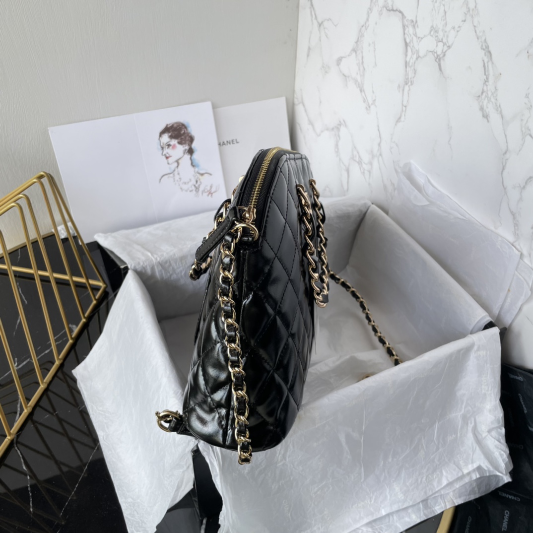 TOP CHANEL Shiny Lambskin Tote Bag 20.5x28.5x7cm - Black