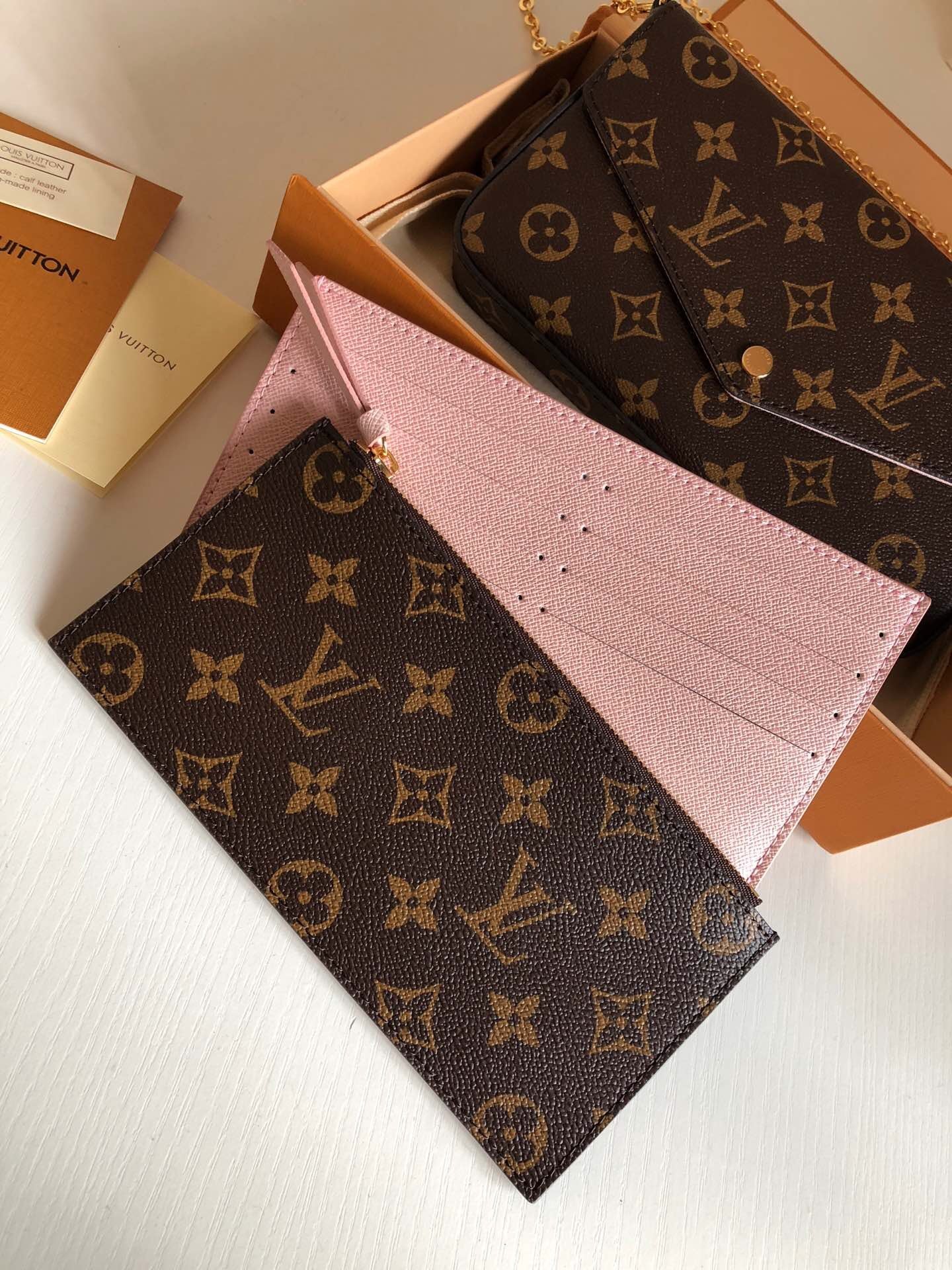 TOP Louis Vuitton LV Felicie Pochette Monogram 21X12X3cm - Light Pink
