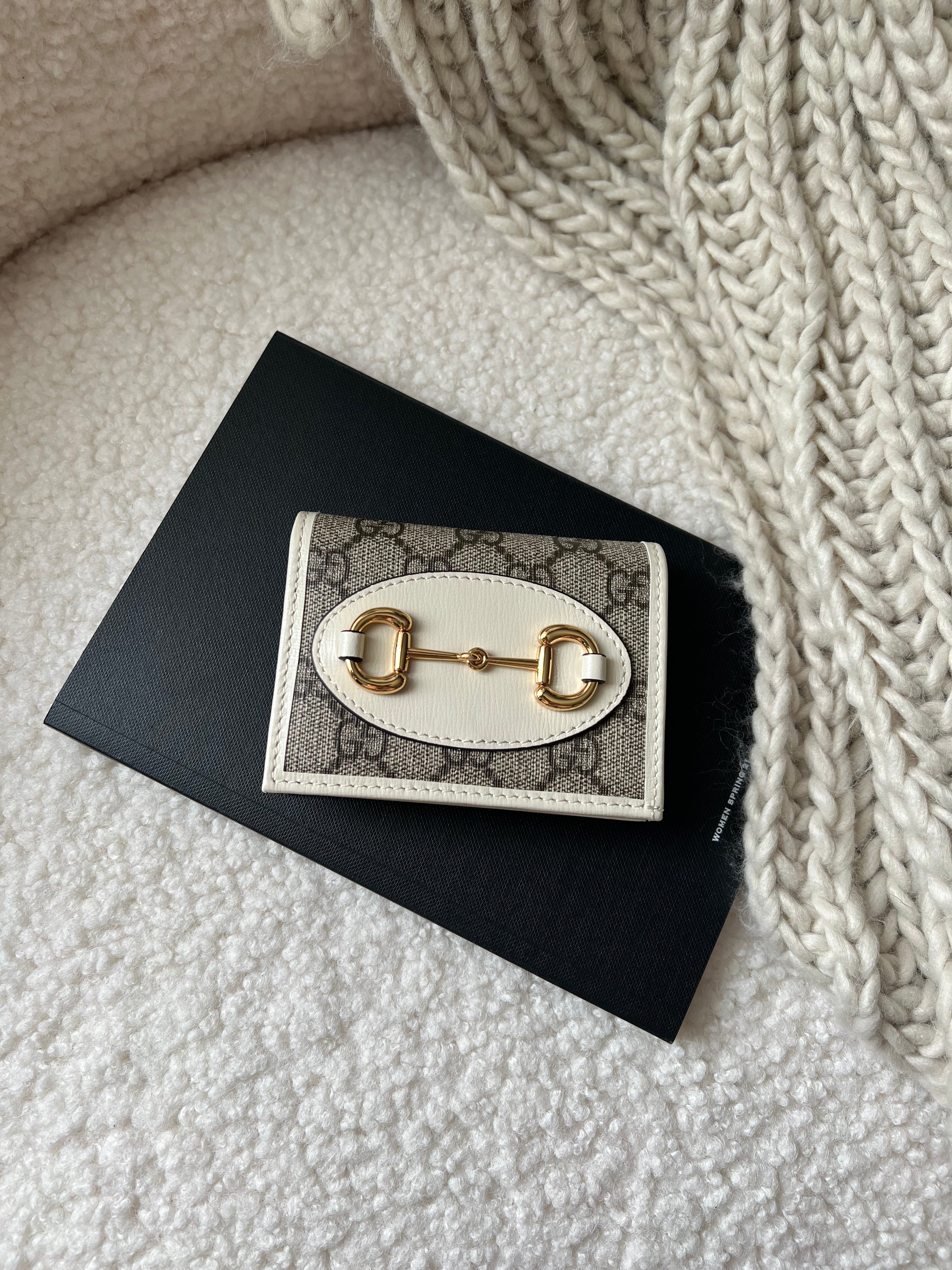 TOP GUCCI G*G Horsebit 1955 Card/Coin Compact Wallet  - White