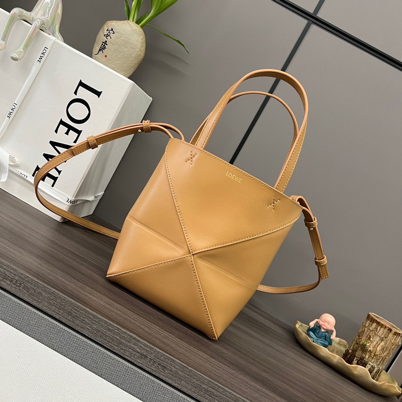 Loewe Mini Puzzle Fold Tote in shiny calfskin Brown(Replica)