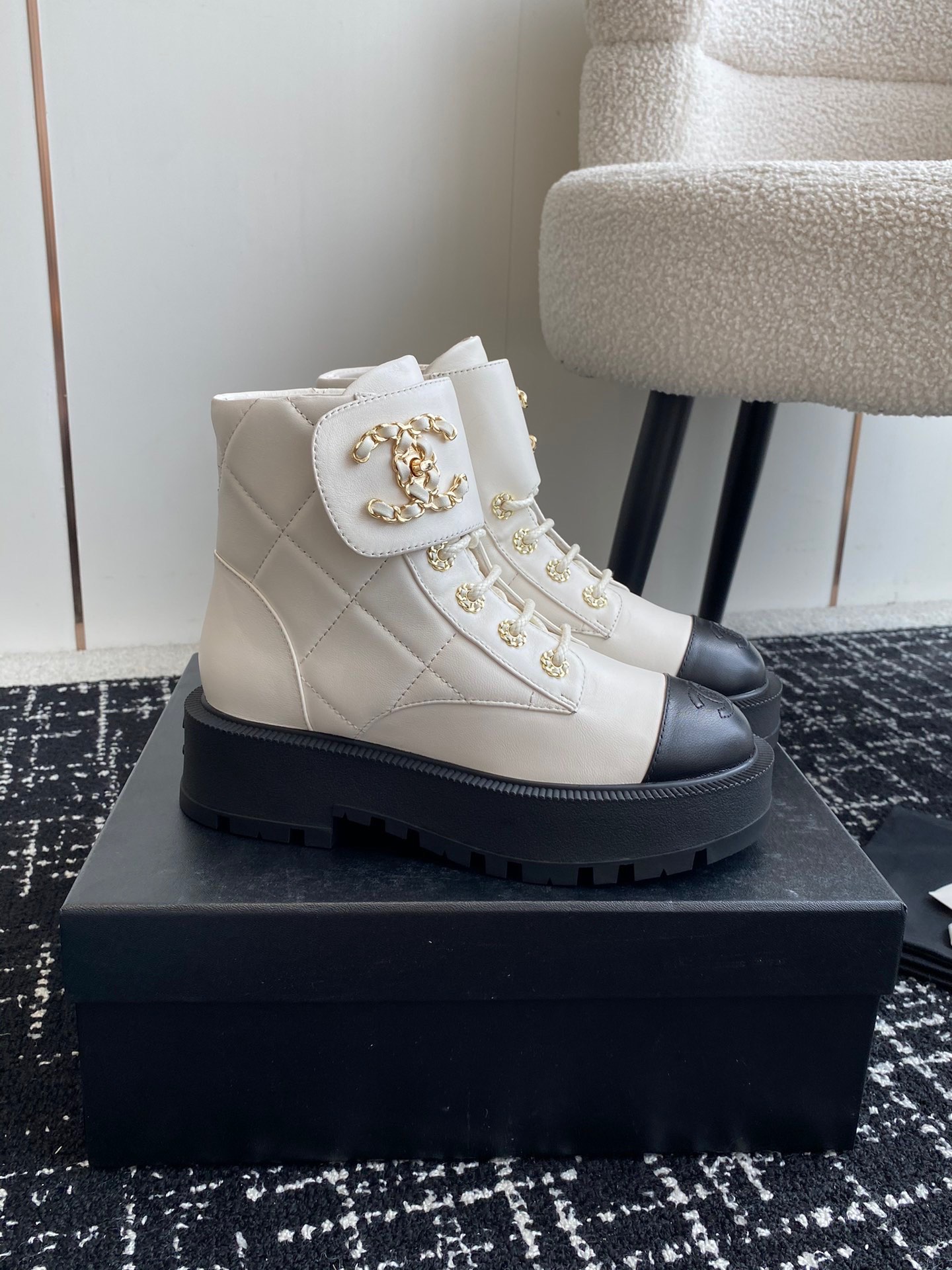 TOP CHANEL Short Boots - 2 Color