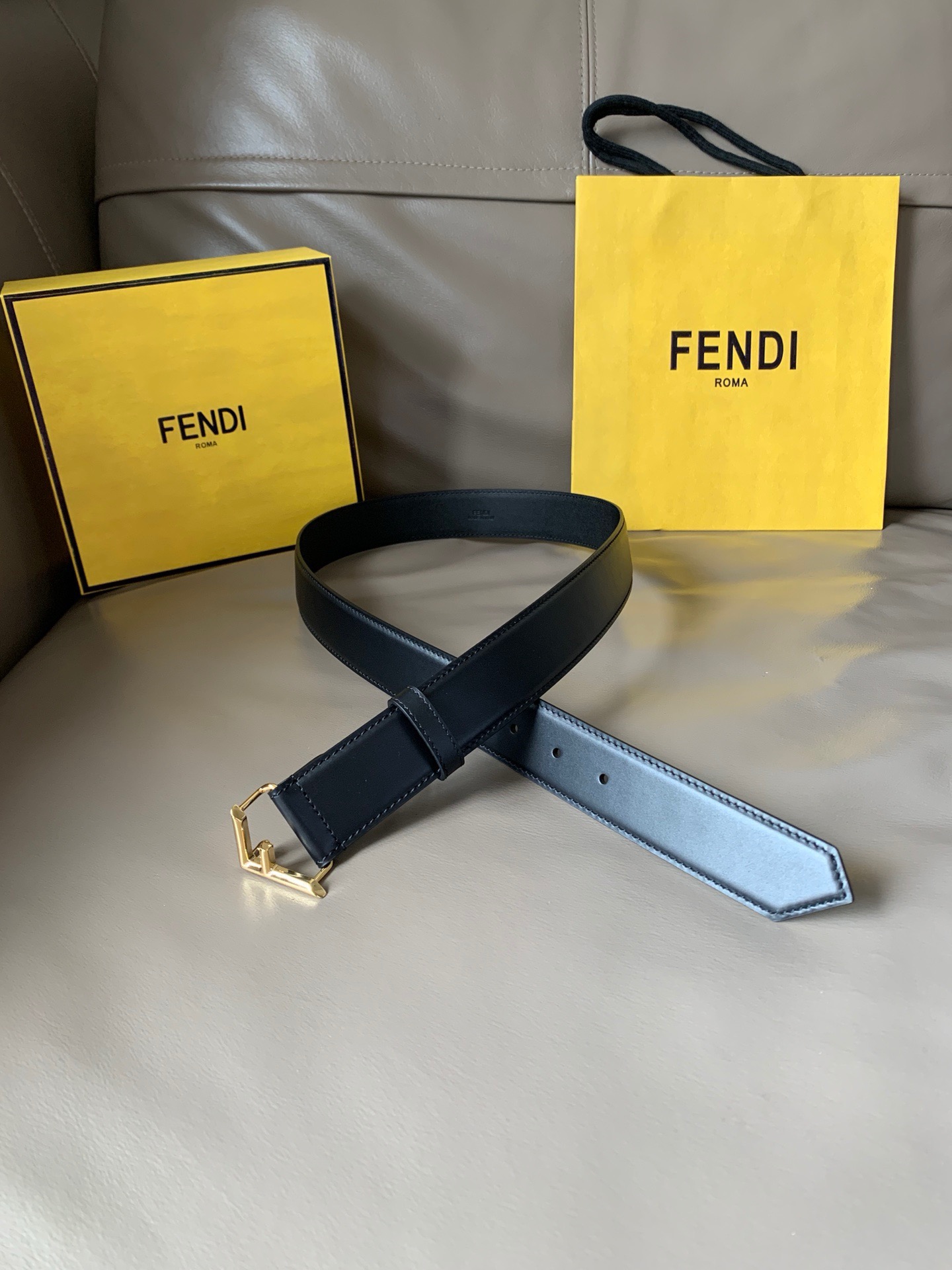TOP FENDI Black Leather Material Waistband - Black - 3.5CM
