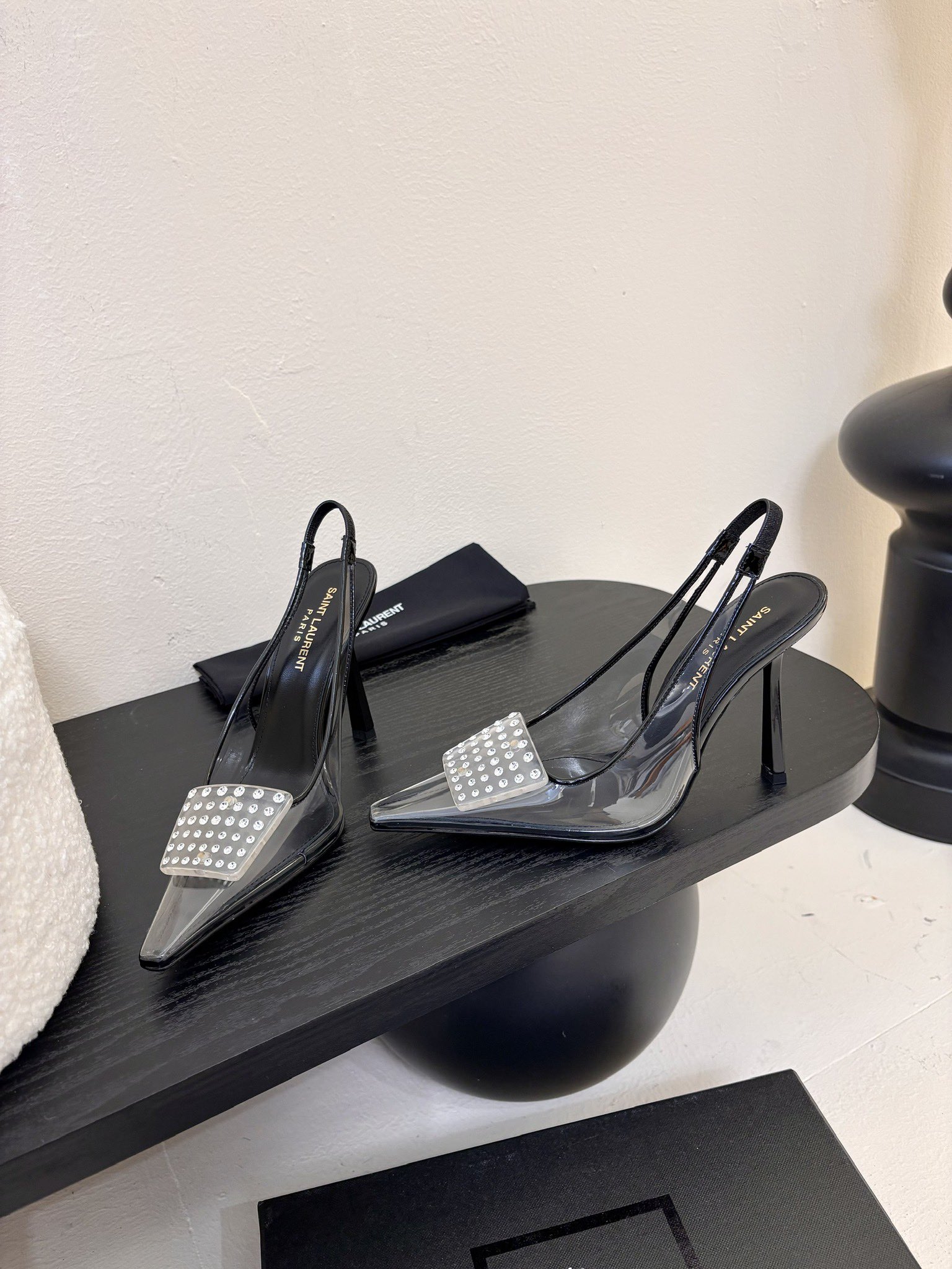 TOP Yves Saint Laurent YSL High Heels - 2 Colors