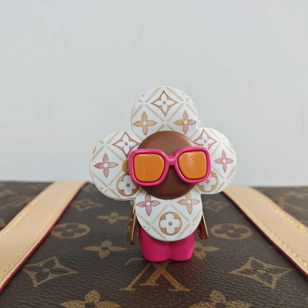 Louis Vuitton LV Vivienne Keychains  (Replica)