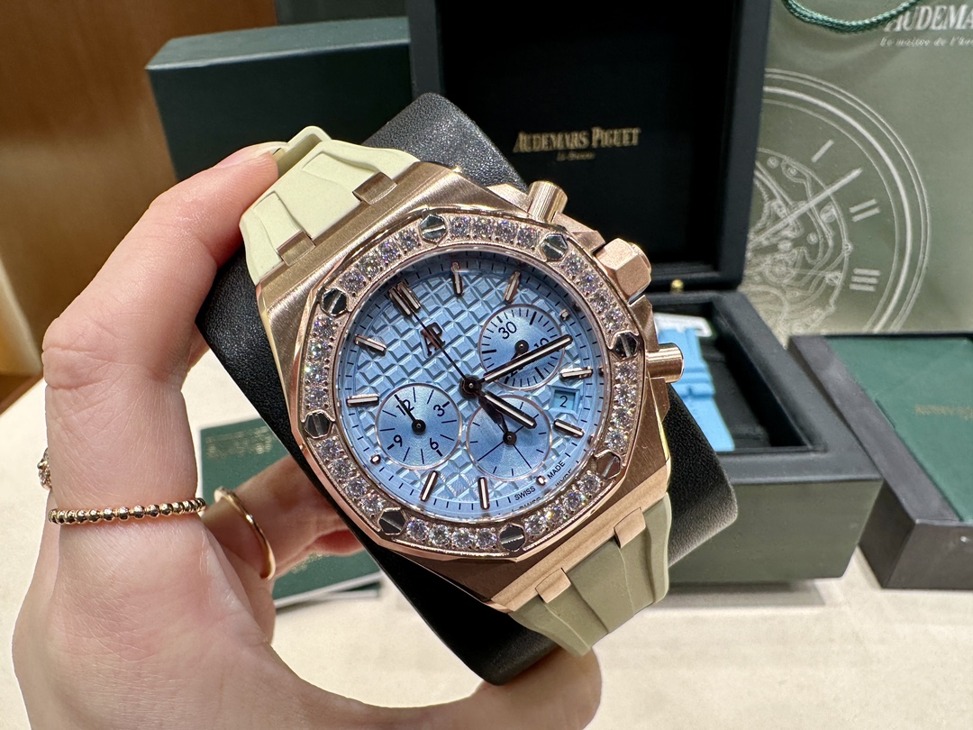 TOP Audemars Piguet Royal Oak  37mm Ladies Watch-2 Colors