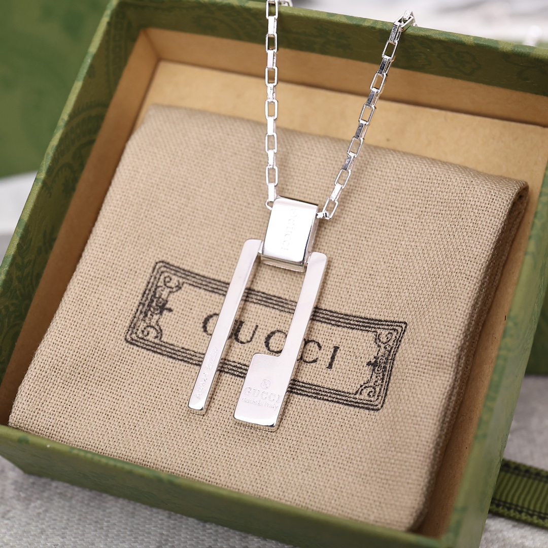 TOP GUCCI Necklace - Silver