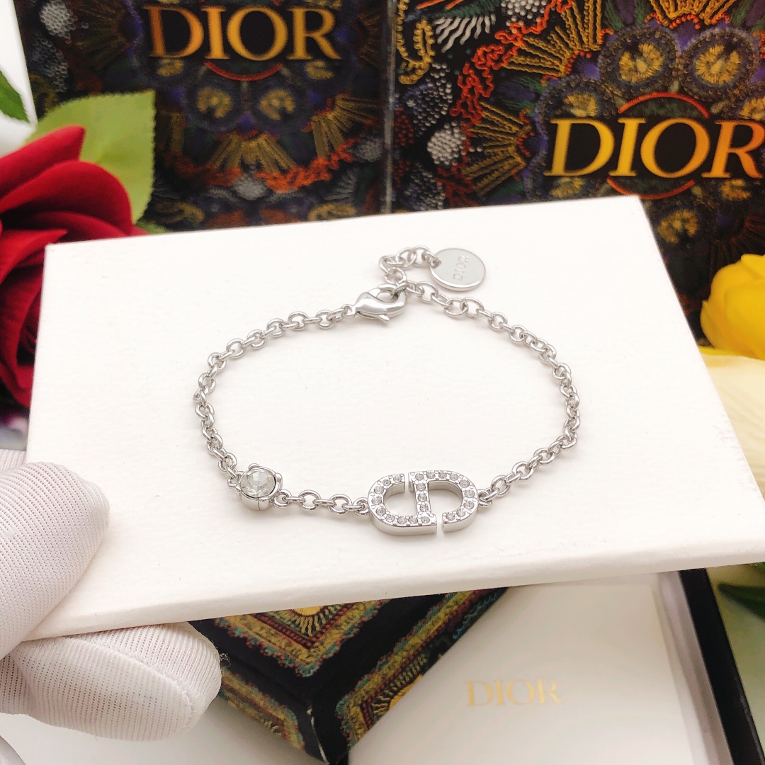 TOP Christian Dior CD Bracelet-2 Colors