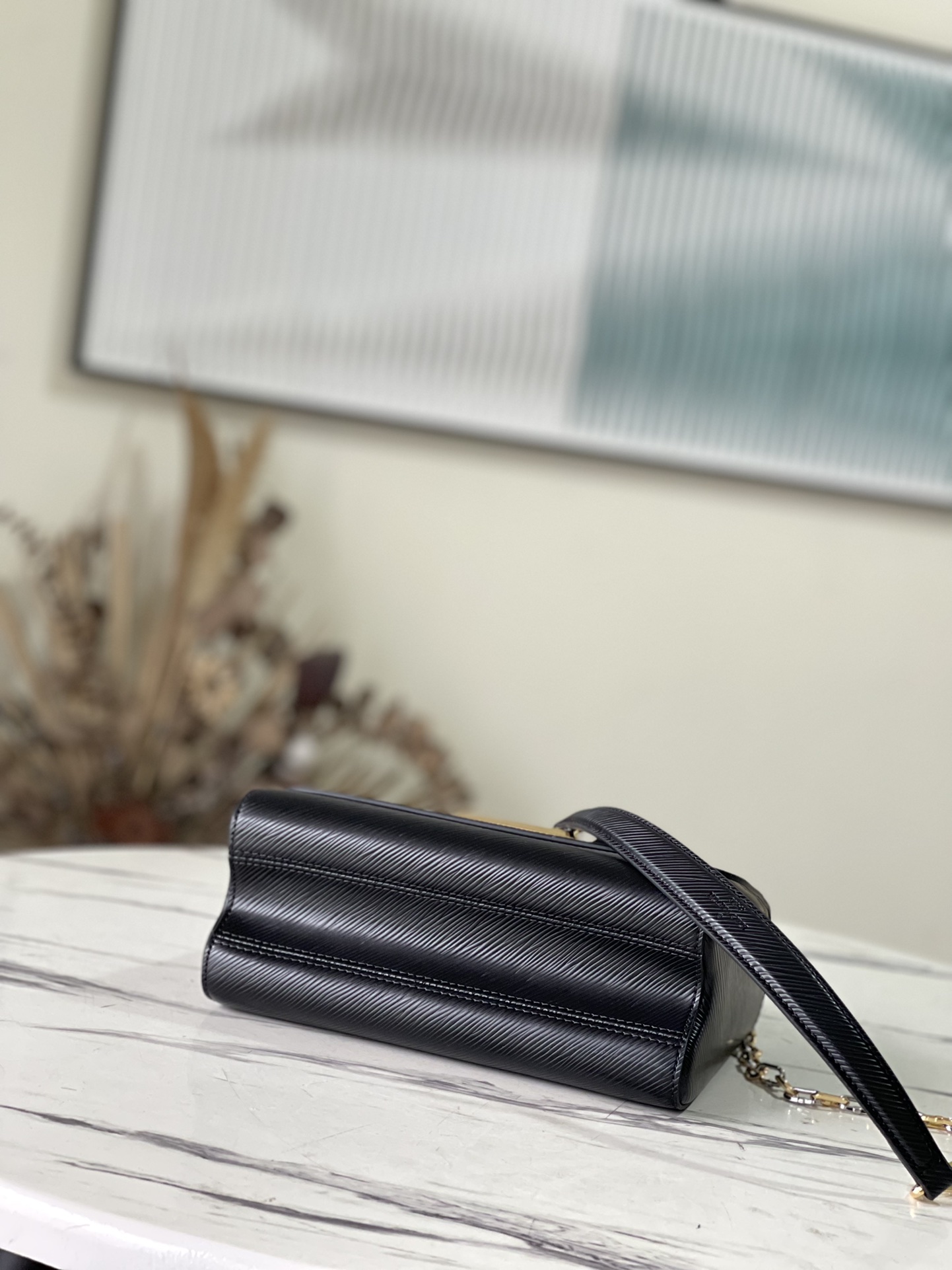 Louis Vuitton Twist MM M21025(Replica)