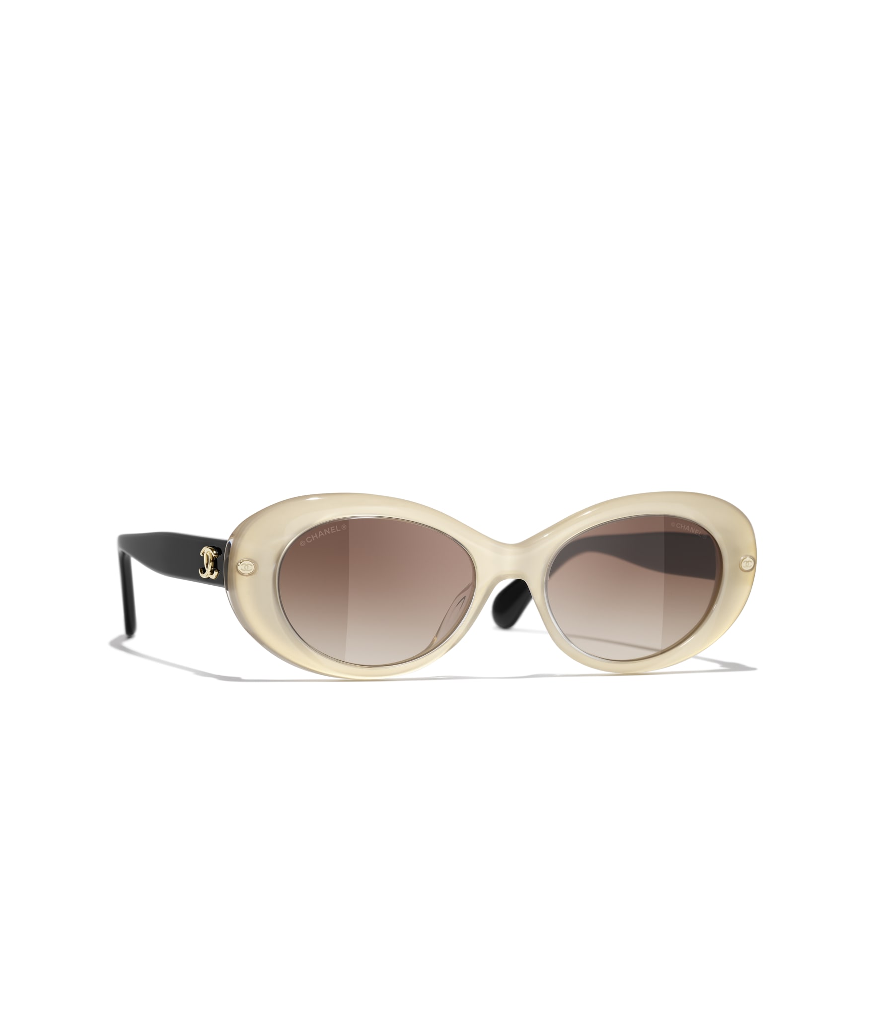 CHANEL Oval Sunglasses A71731X08101S