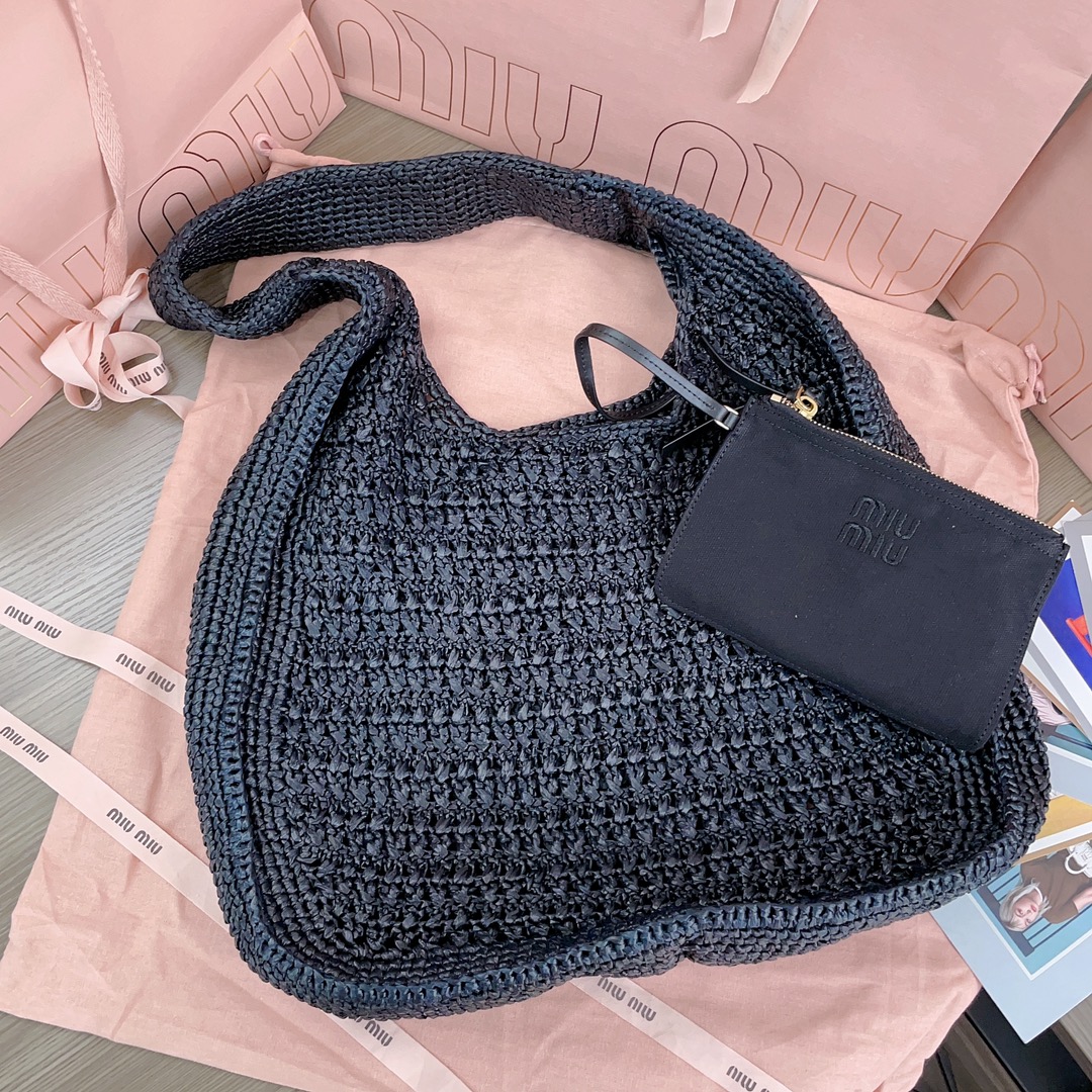 TOP Miu Miu Woven Bag 44*31.5*8cm - Black