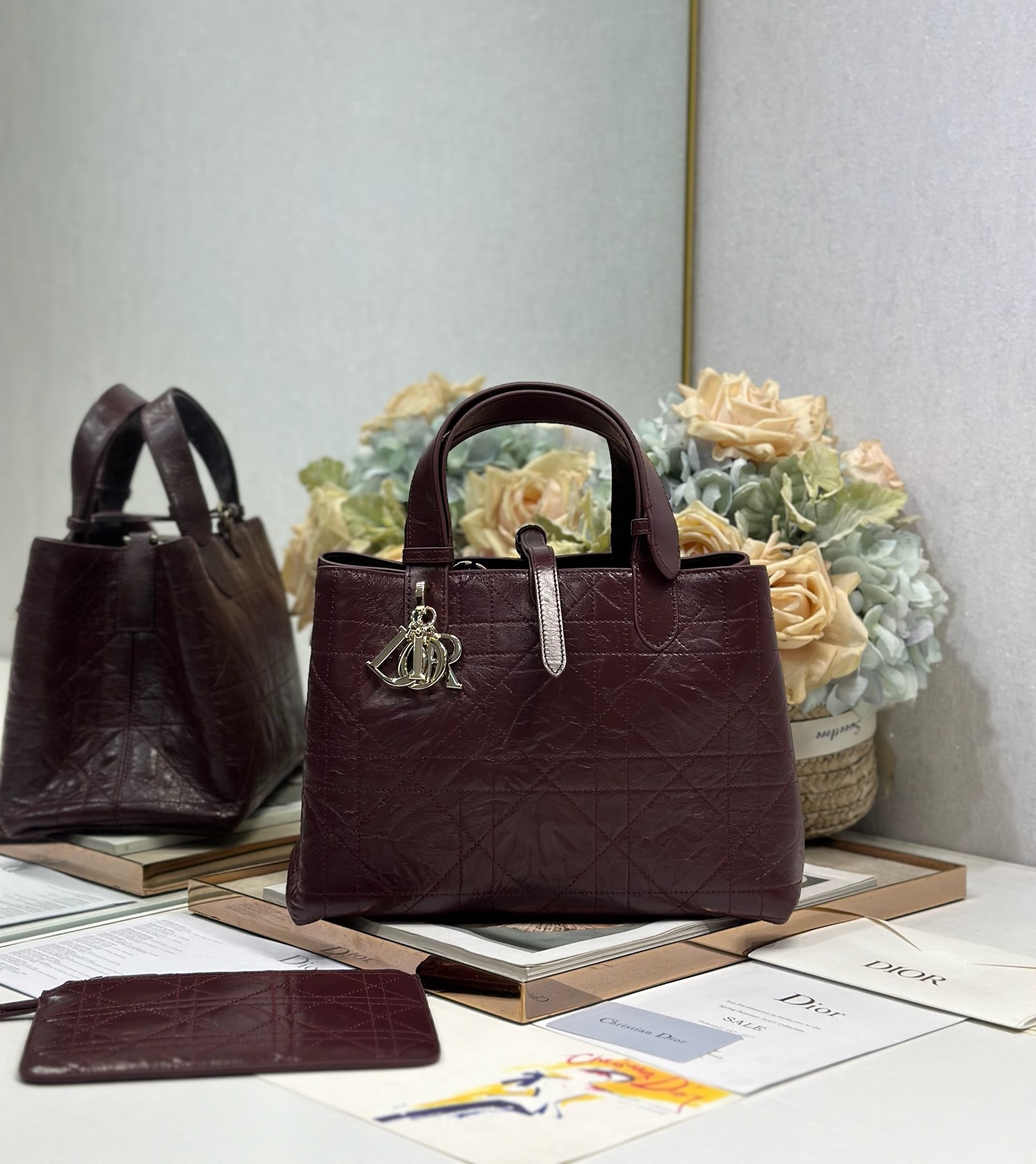 TOP Christian Dior Toujours Bag Wrinkled Leather 28x21x16cm/37x26x18cm - 2 Color