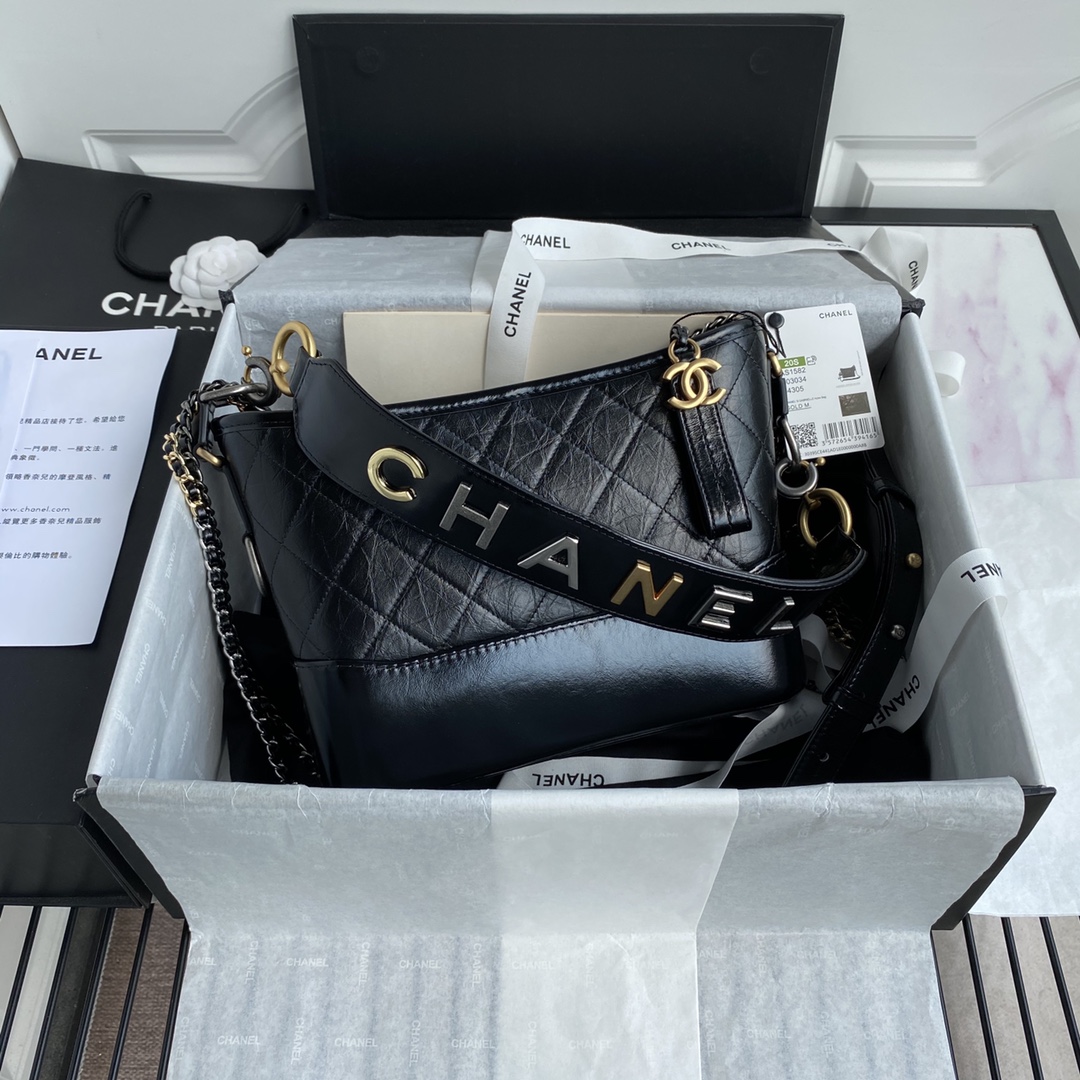 TOP CHANEL Medium Leather Gabrielle Bags - Black&GHW - 20×8×27cm