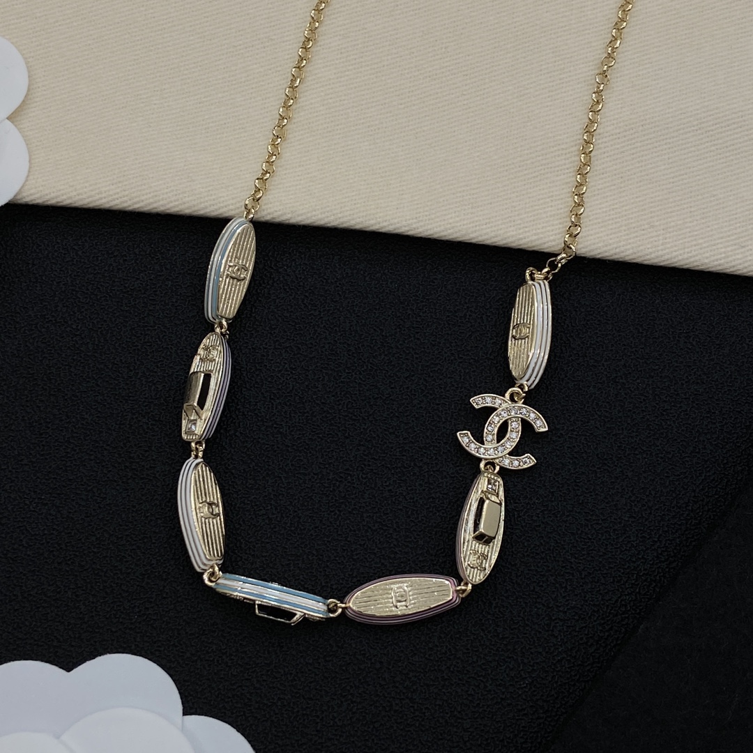 TOP CHANEL Necklace - Gold