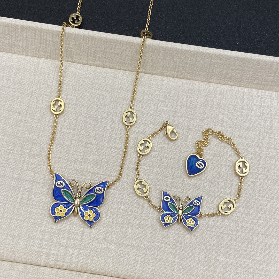TOP GUCCI Butterfly Bracelet and Necklace - Gold