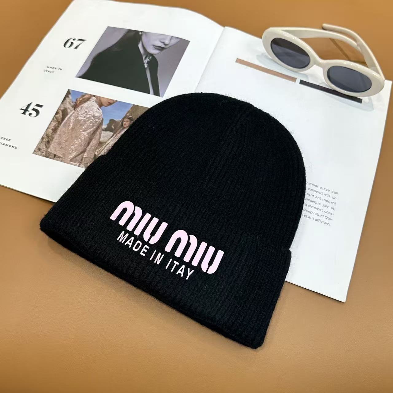 Miu Miu Knitted beanie(Replica)
