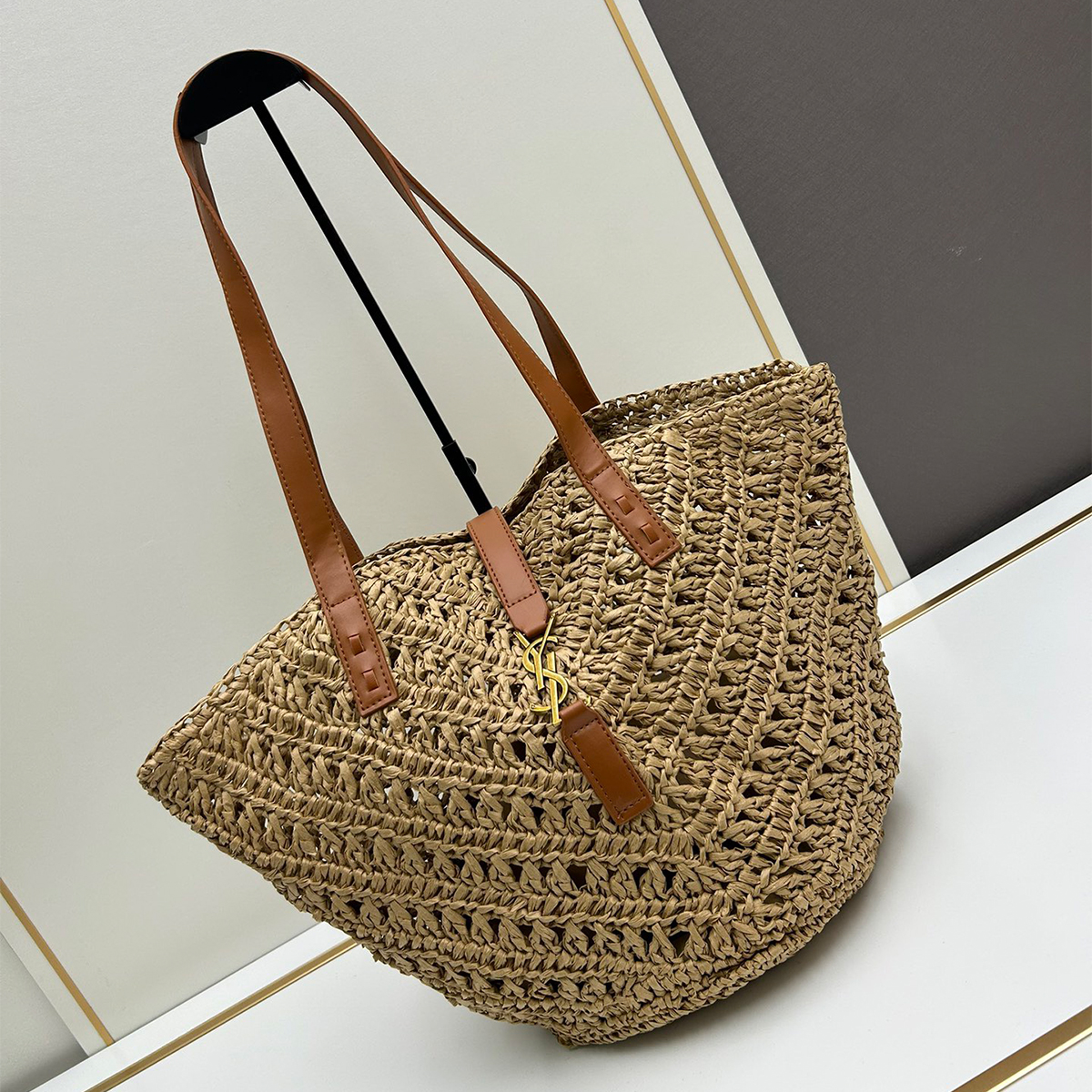 Saint Laurent Medium Raffia Tote(7A regular version)