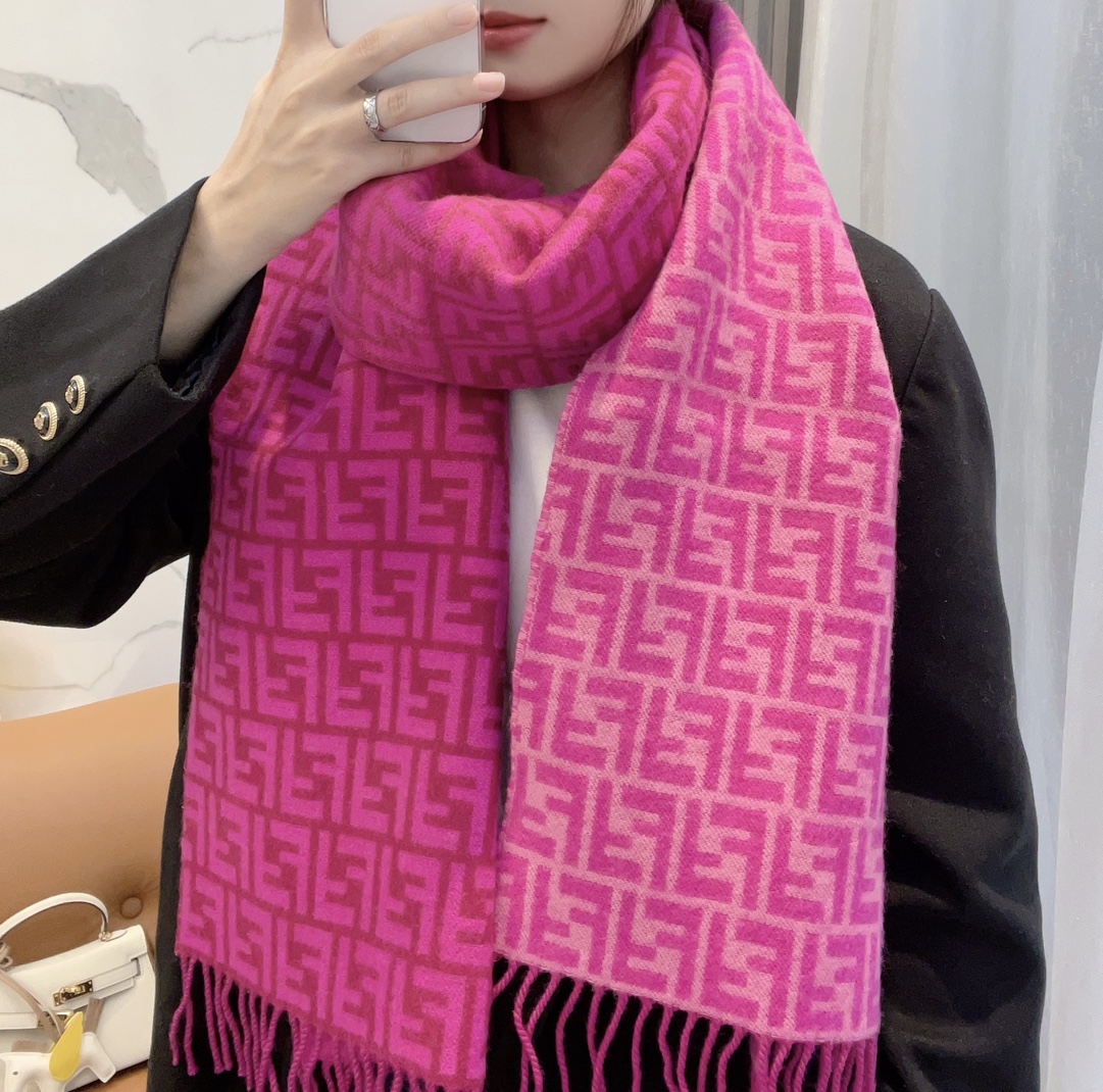 TOP FENDI Cashmere Scarf 35x190cm -Rose Pink