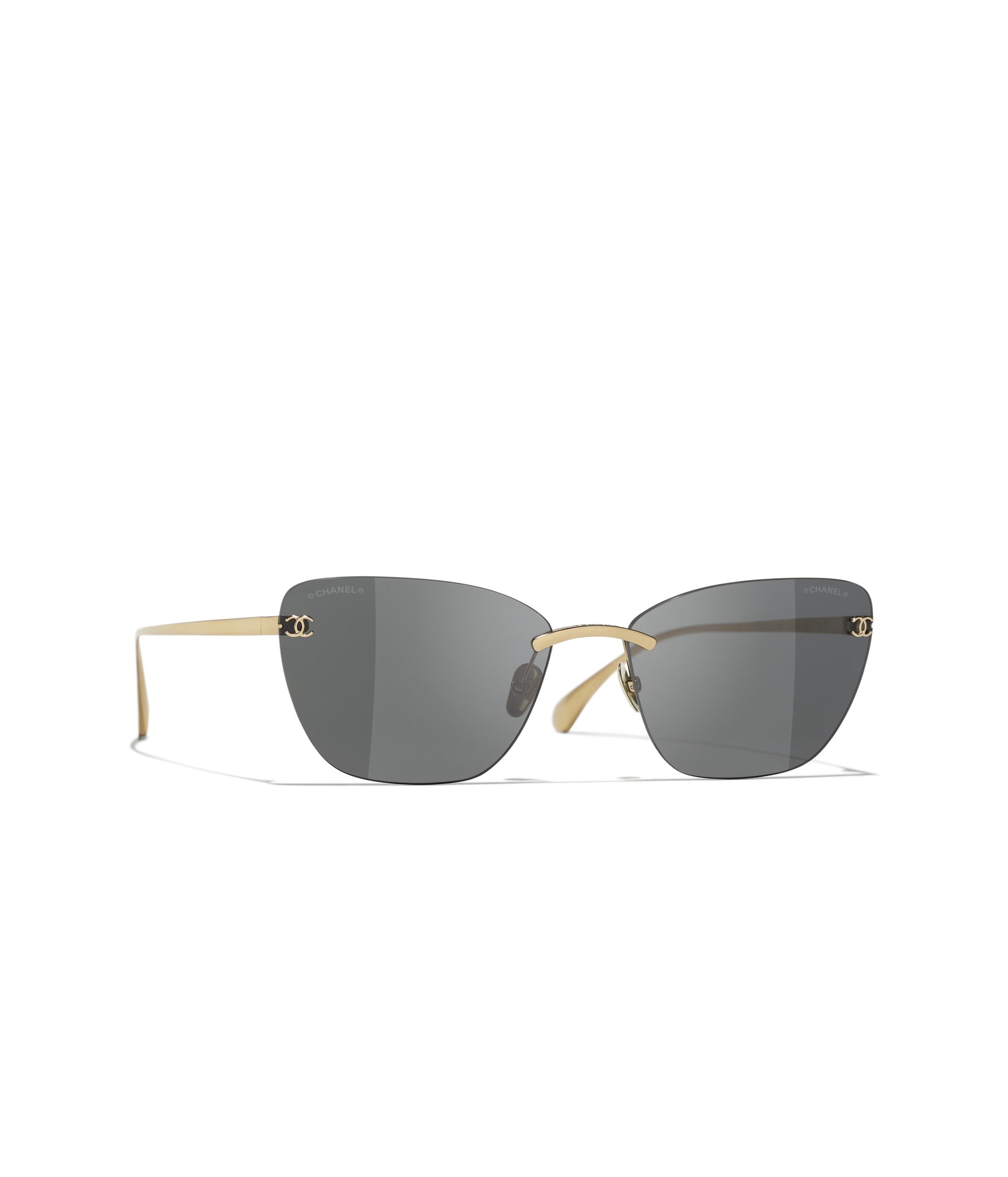 CHANEL Cat Eye Sunglasses A71630X09950L