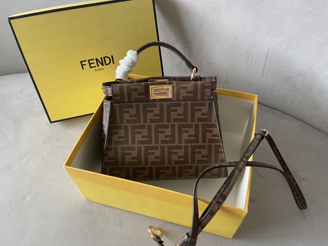 TOP FENDI FF Peekaboo Bag 23*11*18cm - Brown