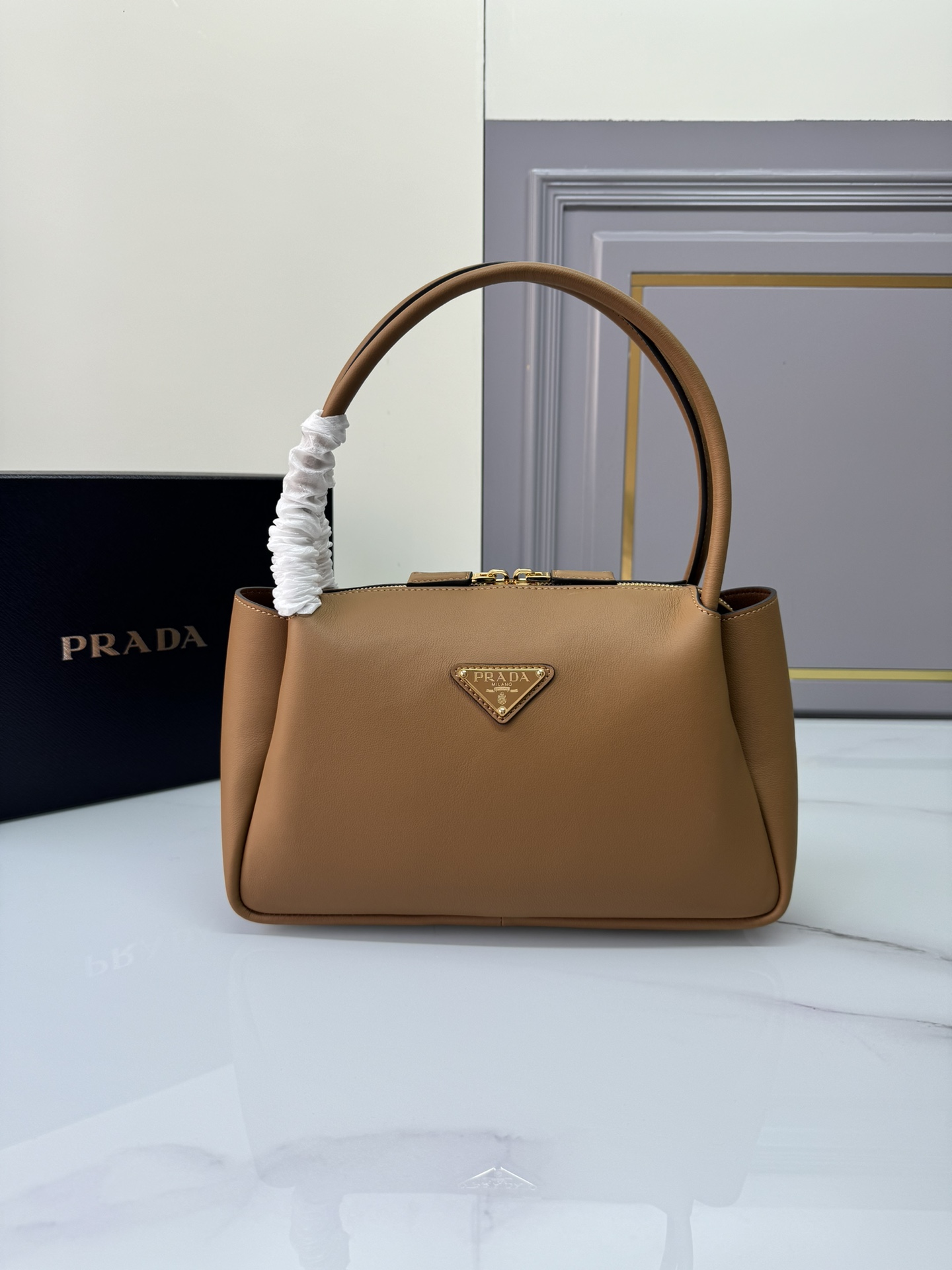 Top PRADA Bag Calfskin with Lambskin Interior 28x18x11cm - 2 Color