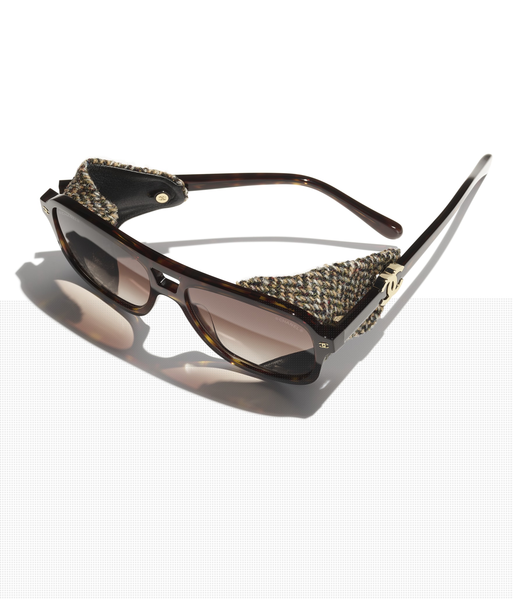CHANEL Pilot Sunglasses A71734X22002S