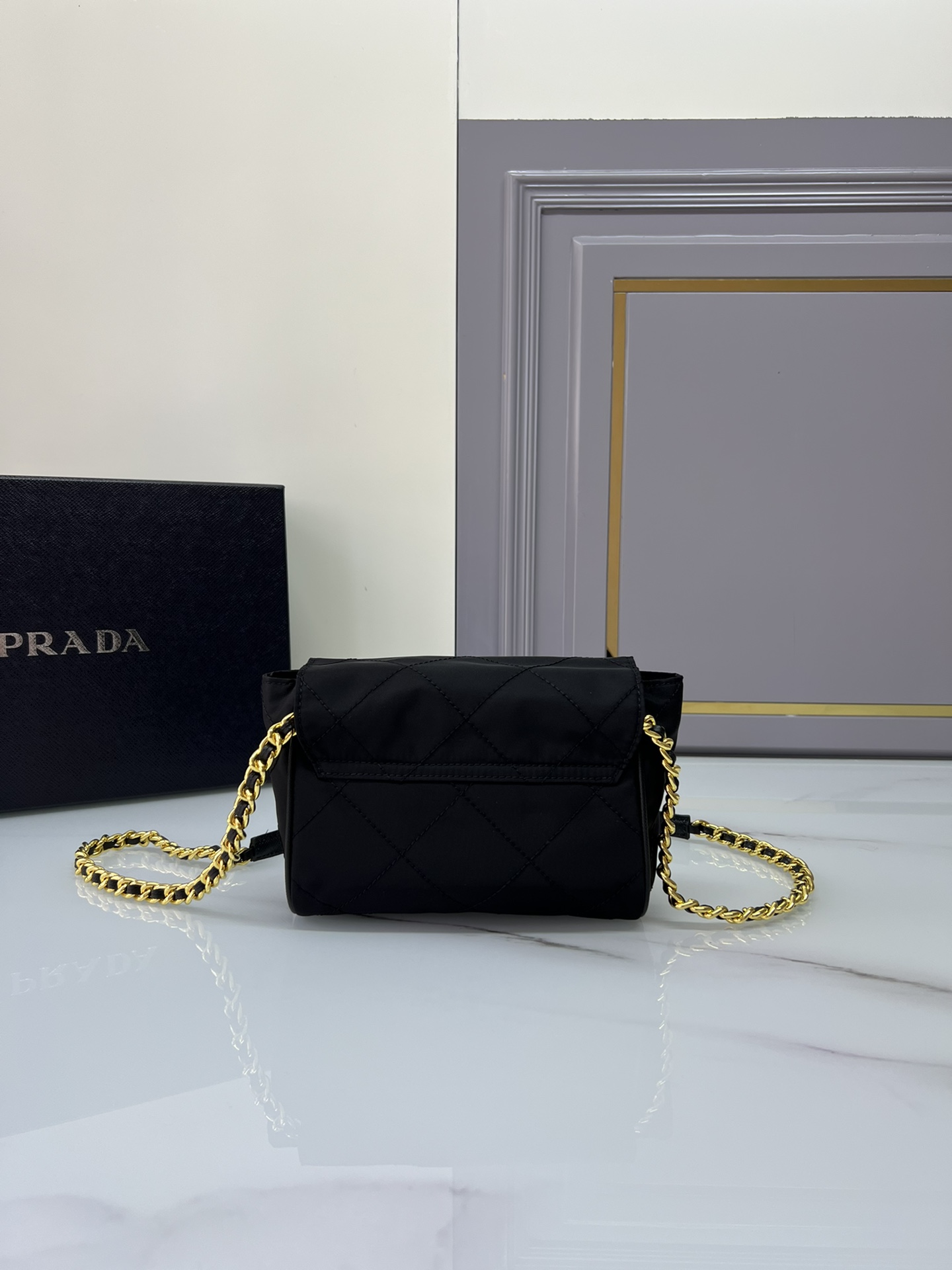 TOP PRADA Chain Ridge Wandering Bag 18x16x5cm - Black