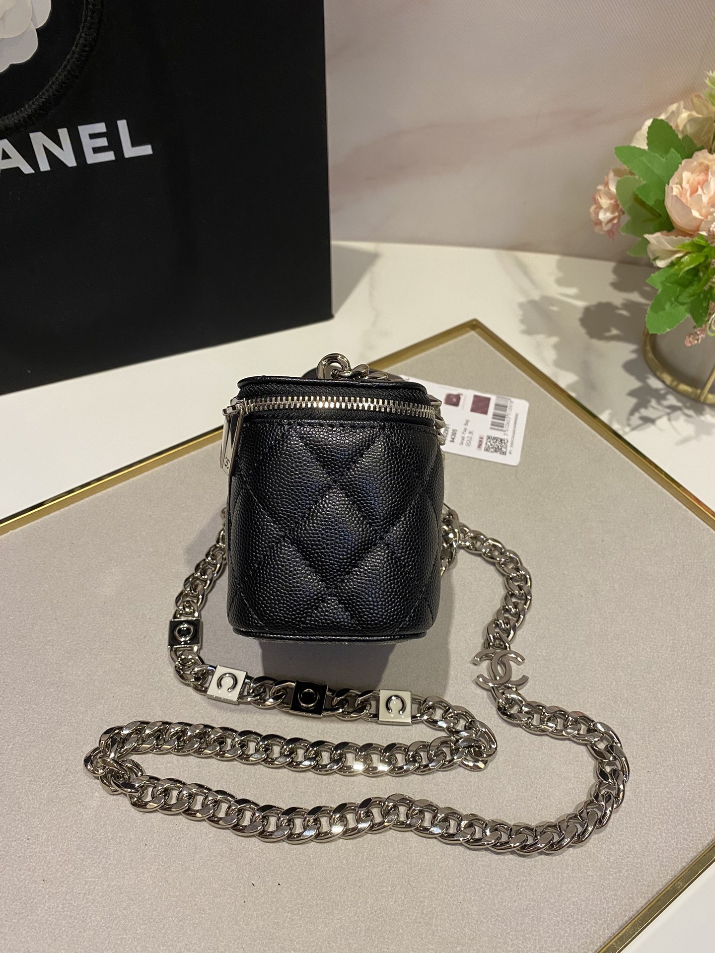 TOP CHANEL Enamel Buckle Chain Box 12*9*7cm  - SHW
