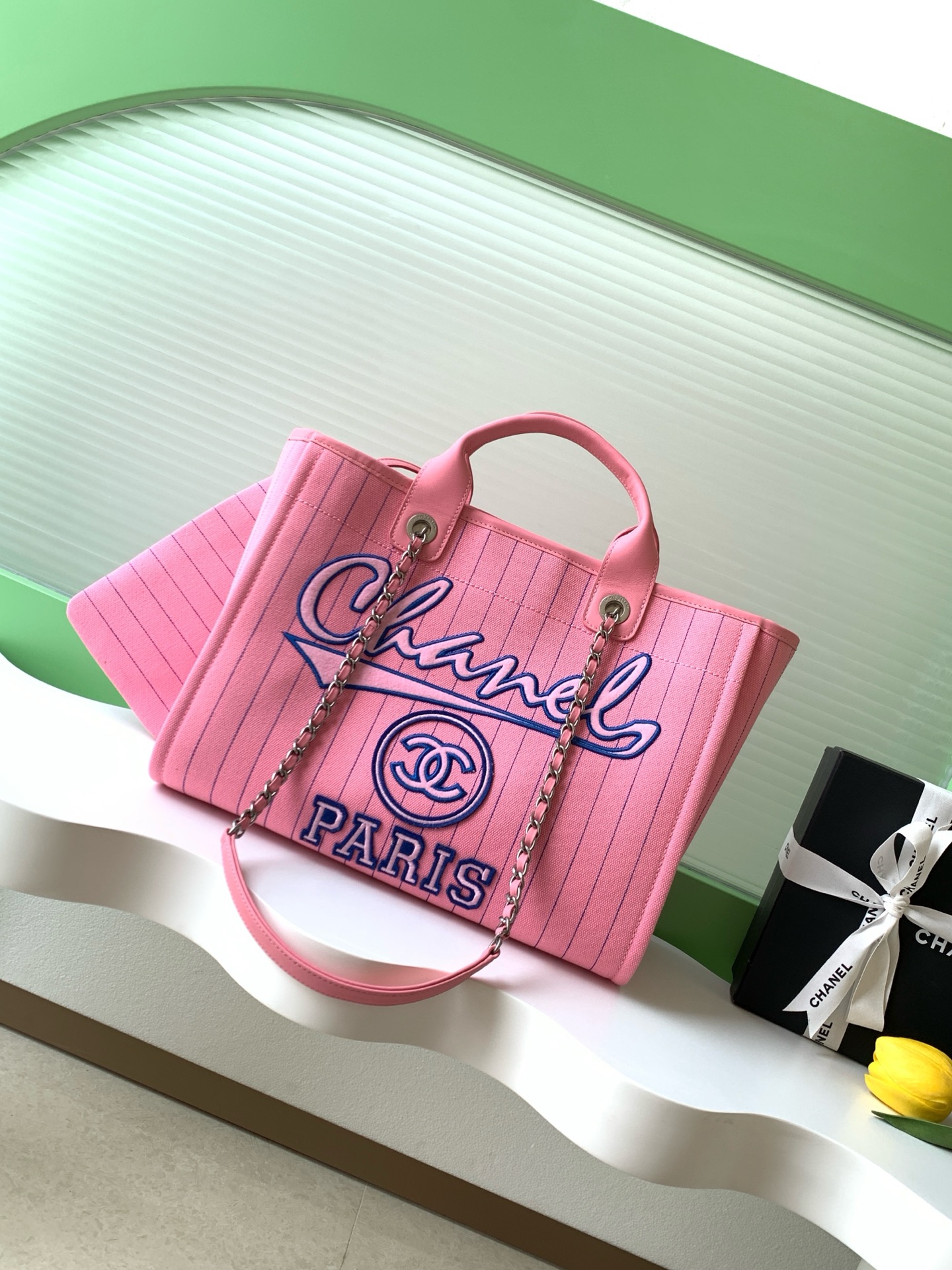 TOP CHANEL Deauville Beach Shopping Bag 35cm - 3 Colors