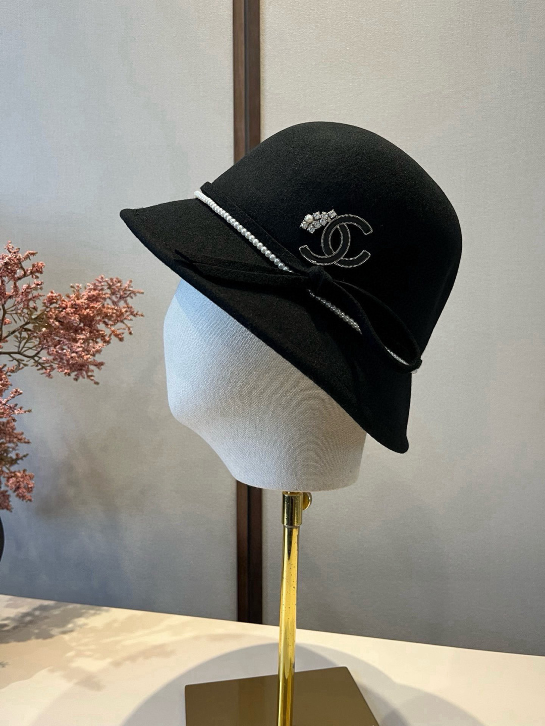 TOP CHANEL Bowler Hat - 2 Colour