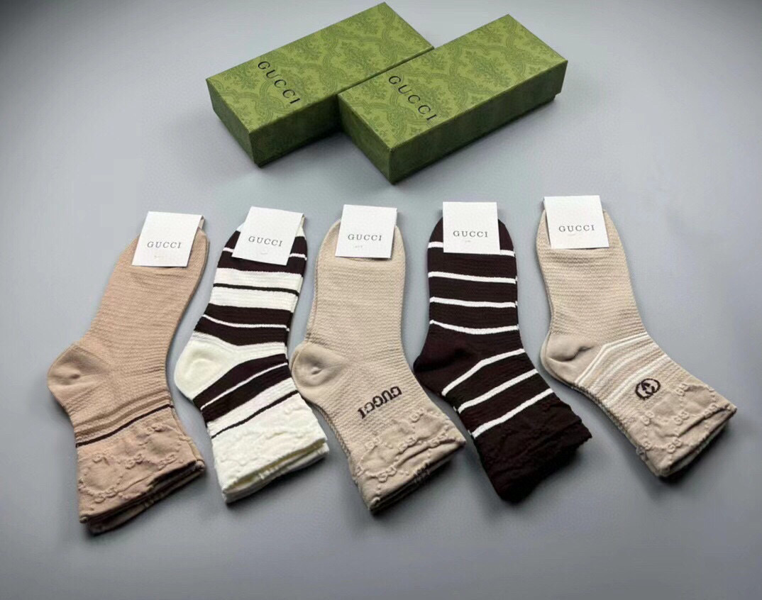 TOP GUCCI Socks - 5 Pieces as a Set