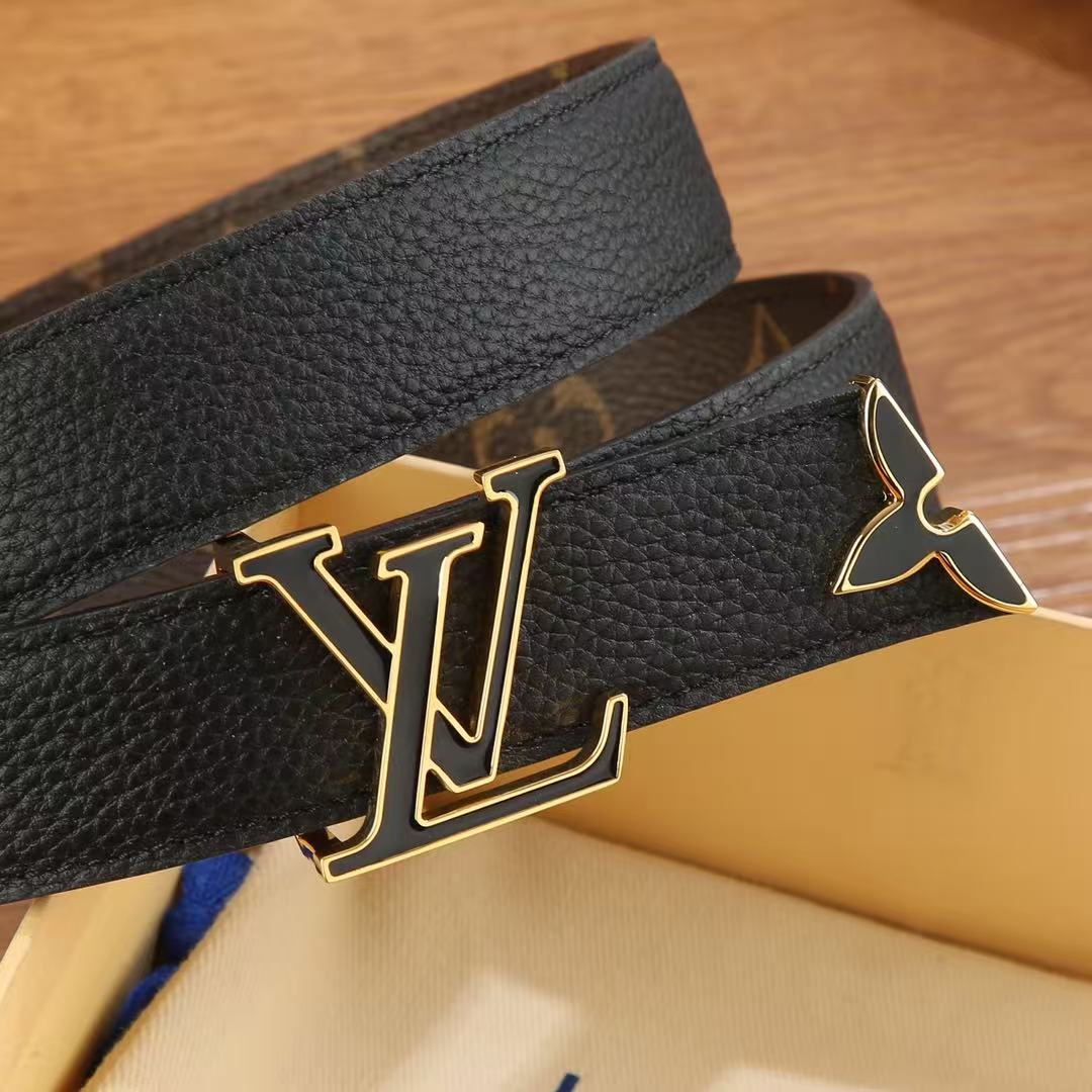 Louis Vuitton Women's Reversible Leather Belt, LV Logo Buckle Classic Monogram Ladies Waist Belt for Daily & Formal Wear